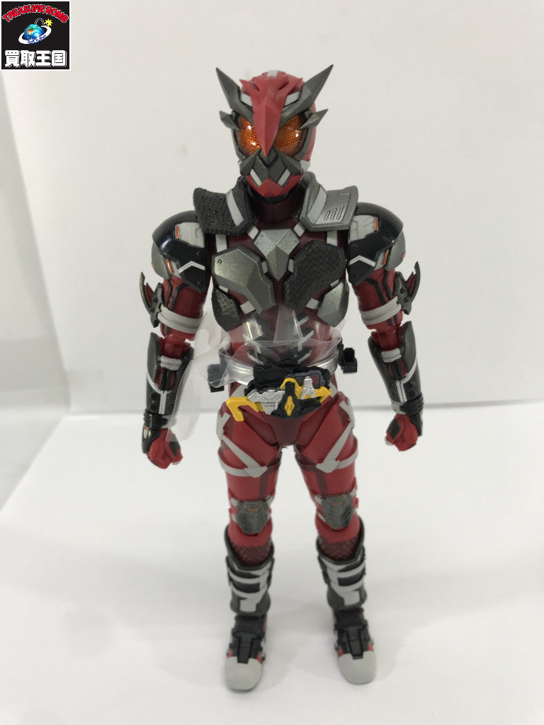 S.H.Figuarts 仮面ライダー雷 フィギュア/グッズ