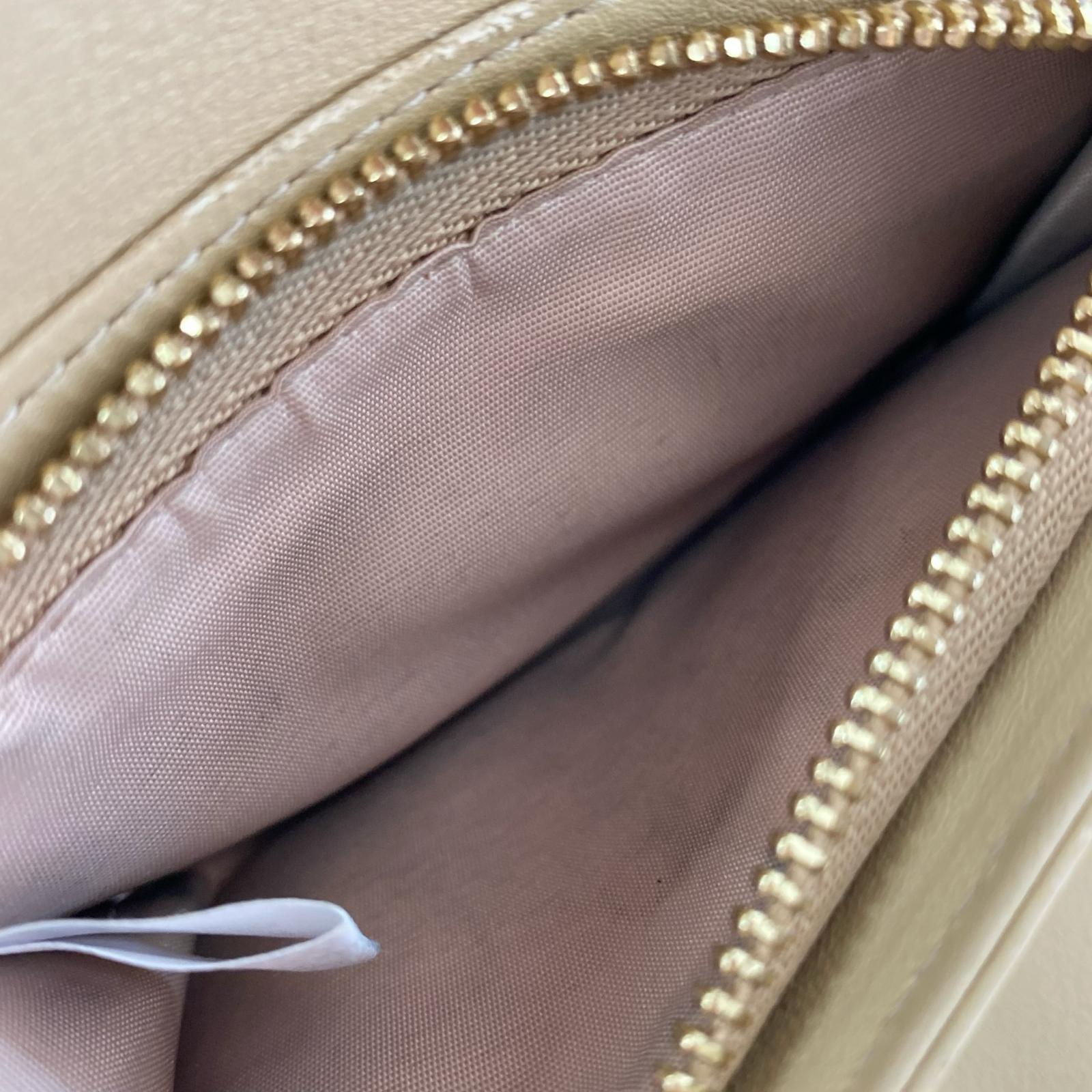 MCM パトリシア 三つ折り財布