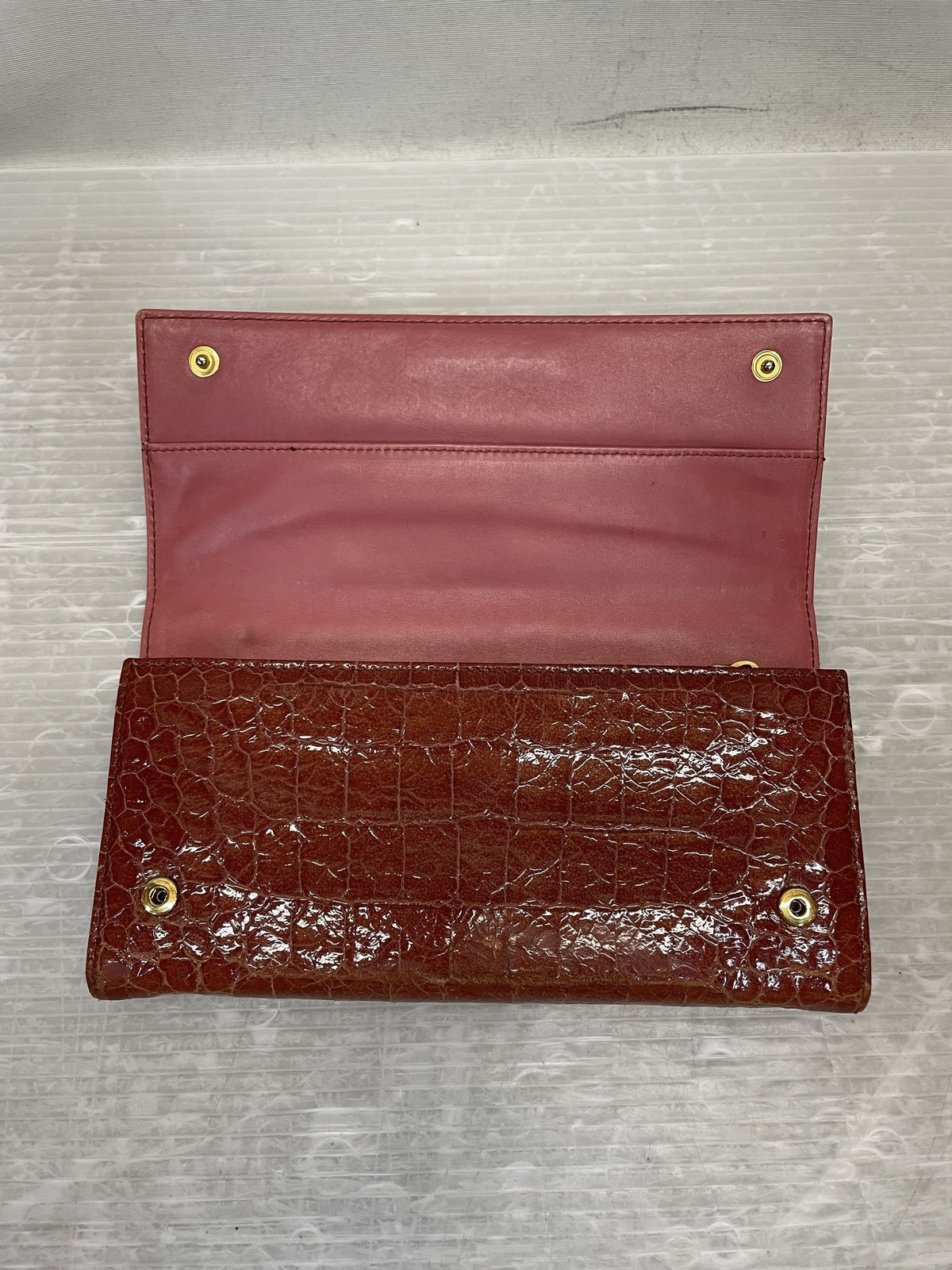 miumiu クロコ調 レザーロングウォレット ピンクブラウン