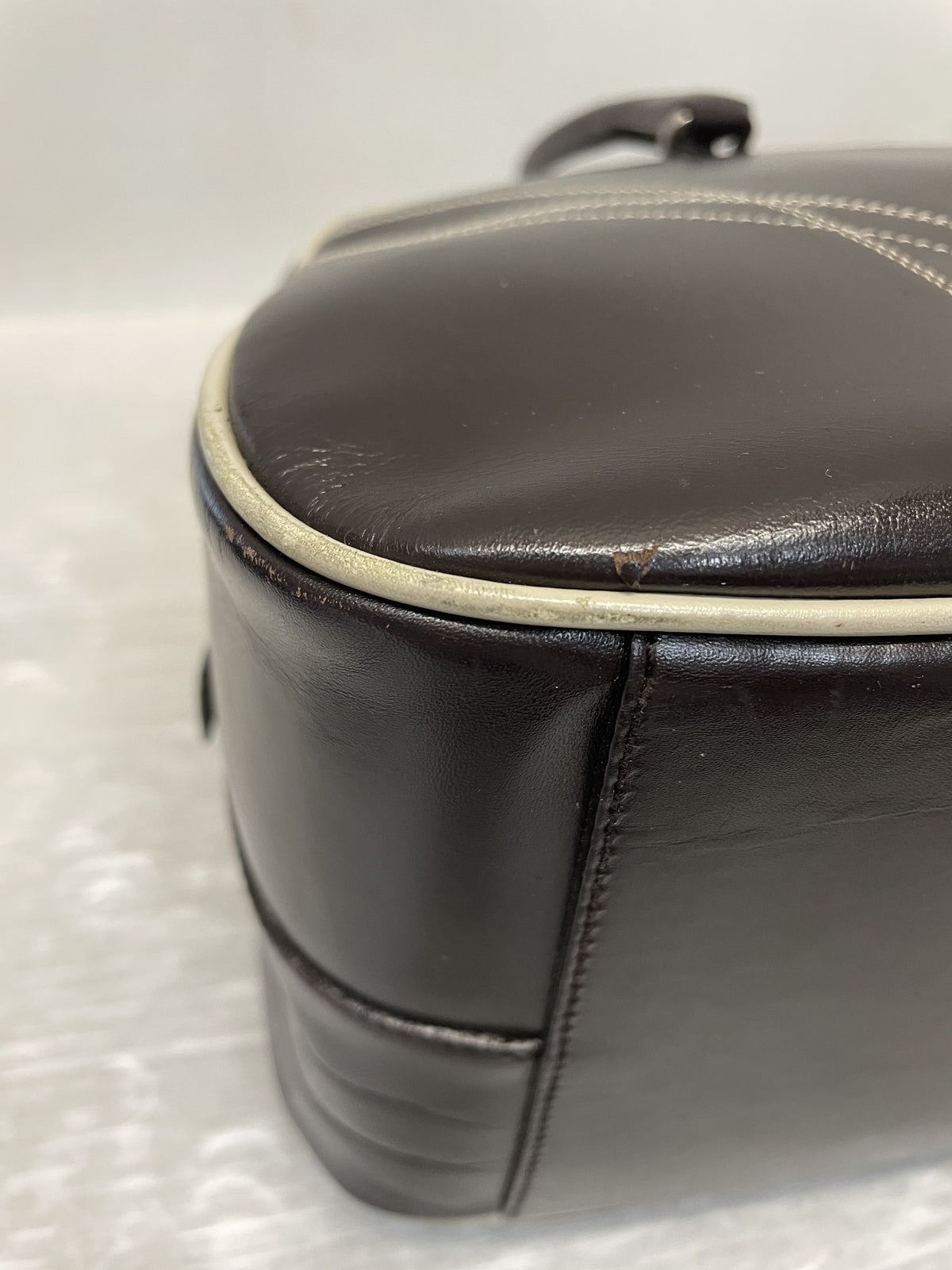 PRADA レザーボーリングバッグ 茶