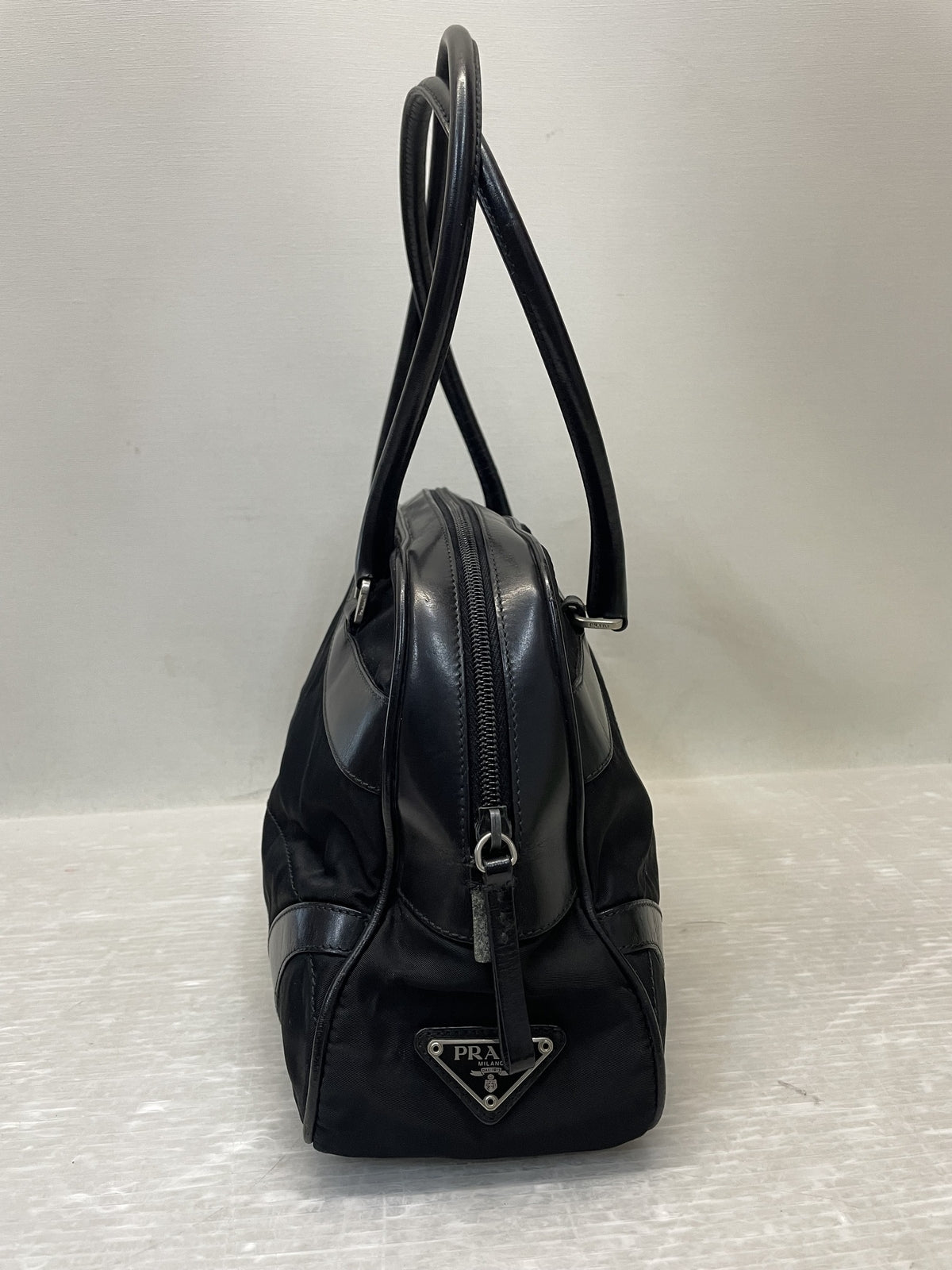 PRADA ボーリングハンドバッグ ブラック