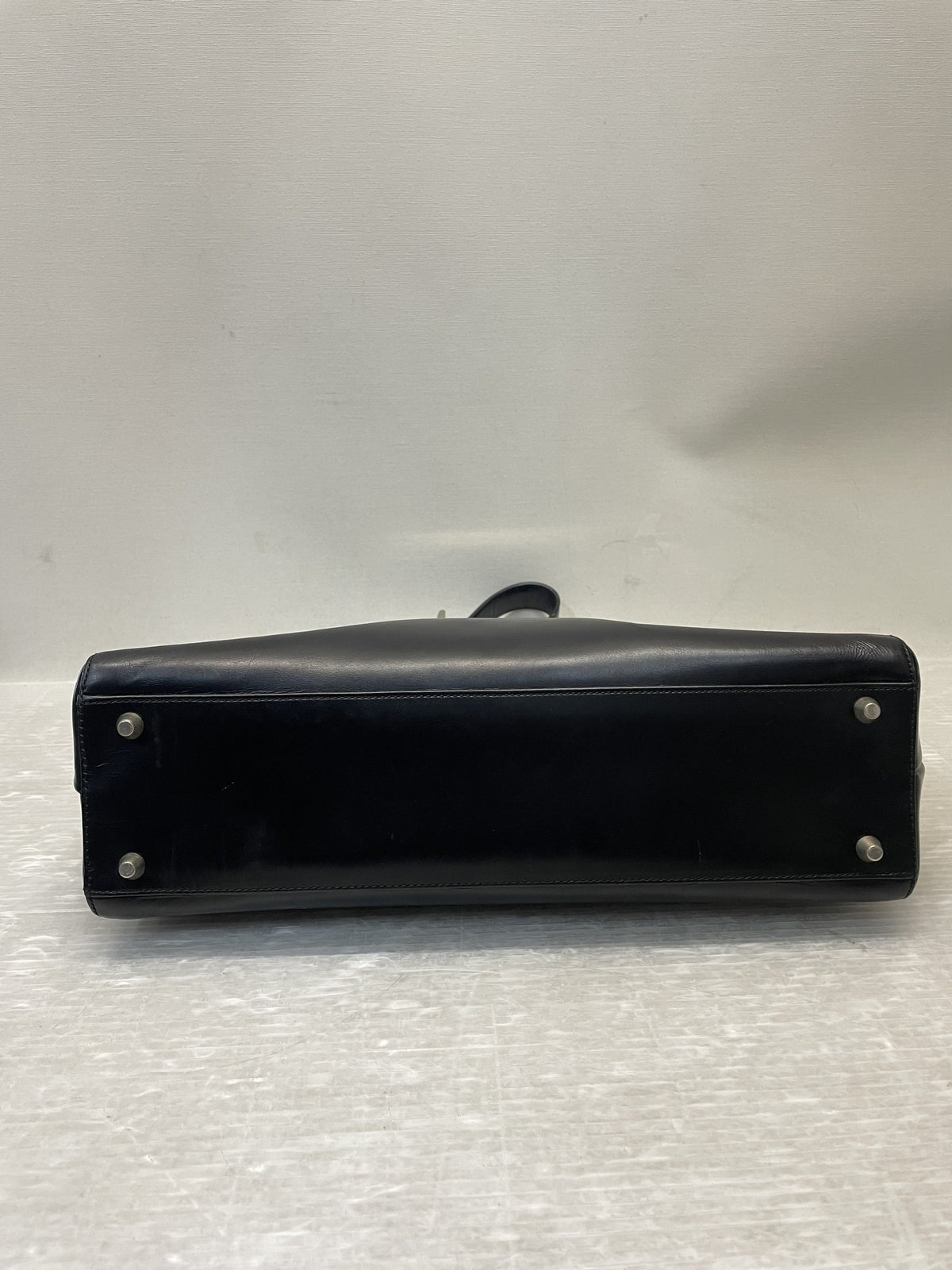 PRADA レザーハンドバッグ ブラック