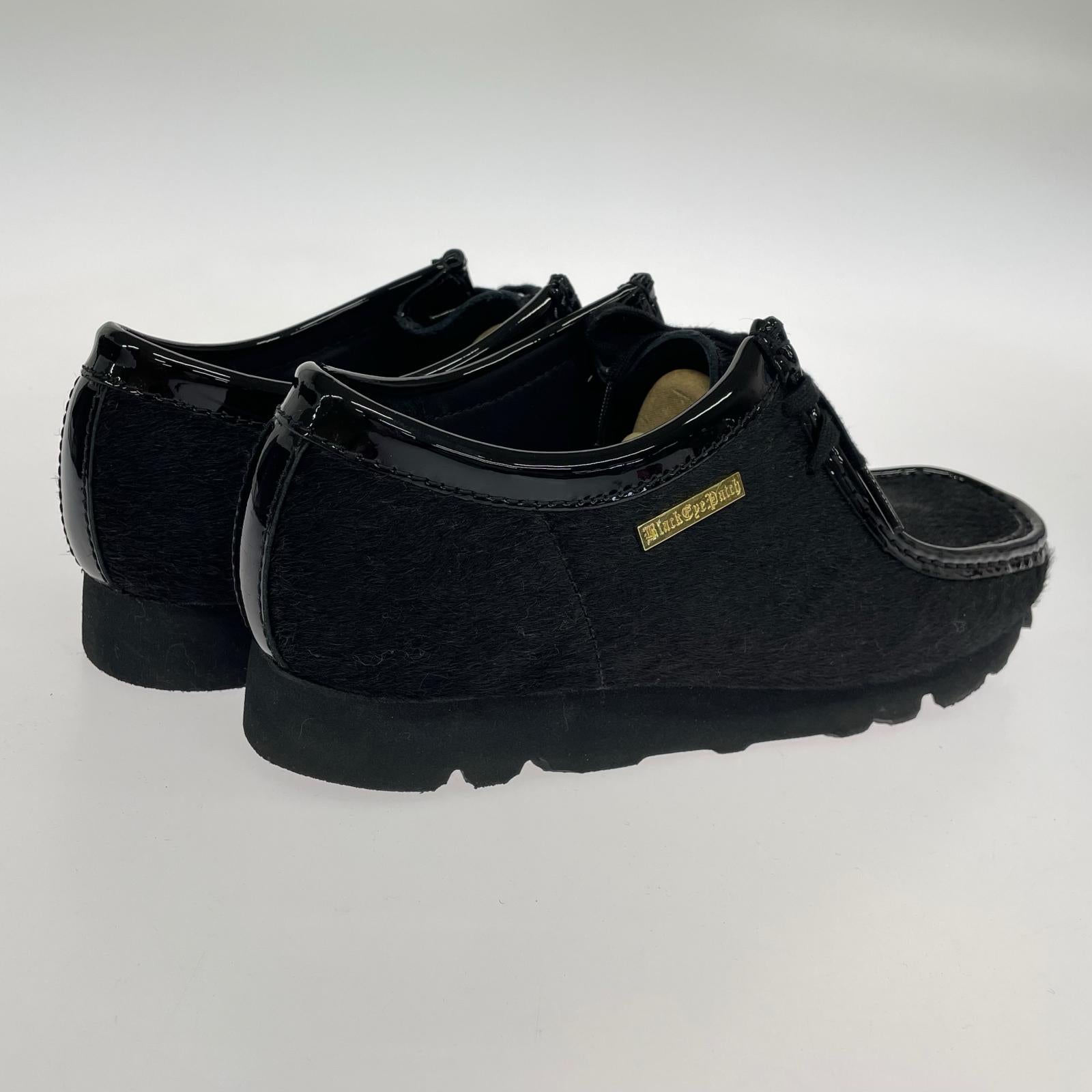 シューズ atmos THE BLACK EYE PATCH Wallabee ハラコ BLK (UK9) 27.5cm (US9 1/2 UK9 EU45) ブラック