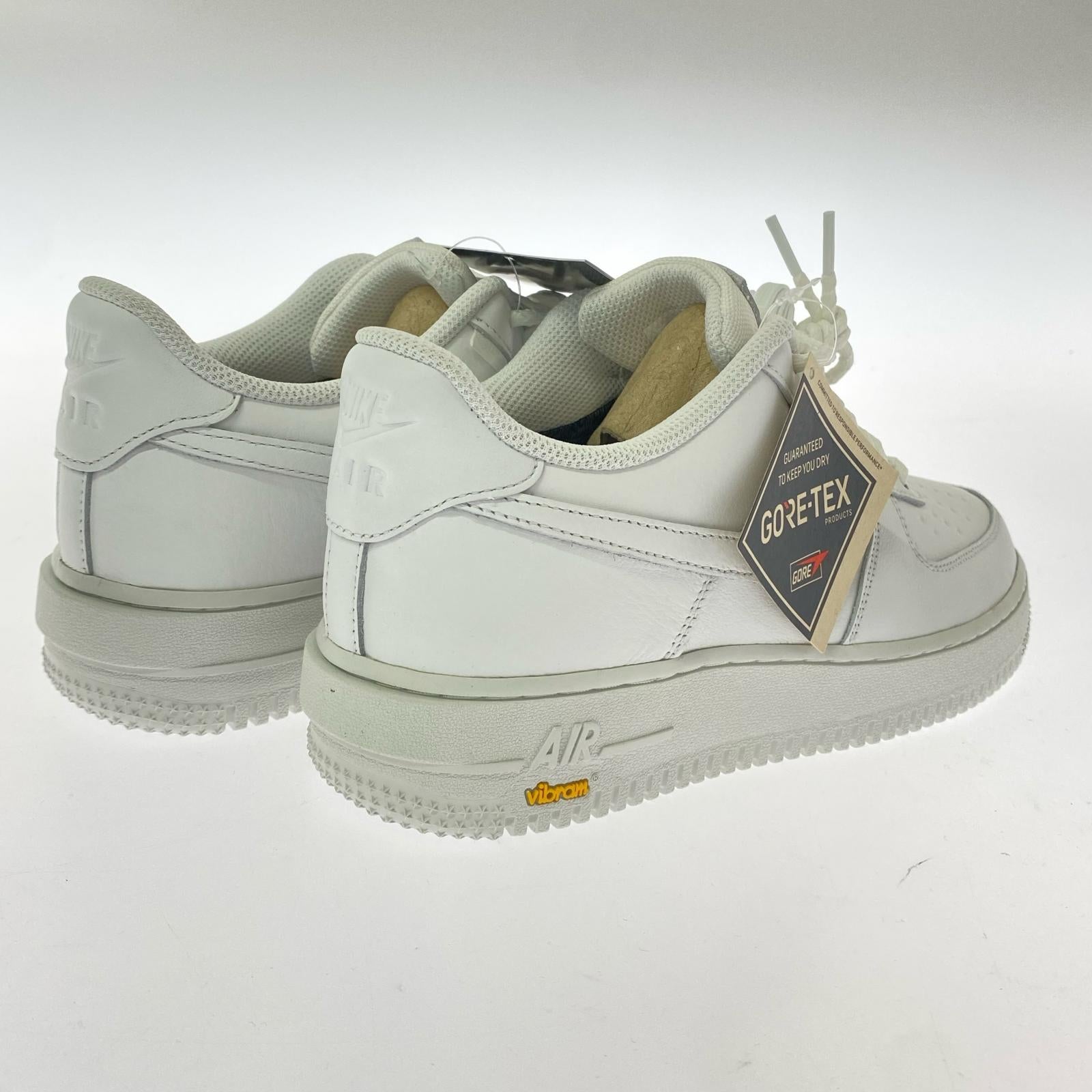 スニーカー AIR FORCE1 LOW GORE-TEX Vibram 27cm (US9 UK8 1/2 EU44) ホワイト