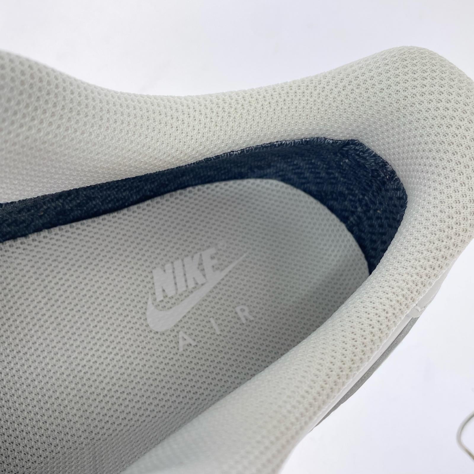 スニーカー AIR FORCE1 LOW GORE-TEX Vibram 27cm (US9 UK8 1/2 EU44) ホワイト