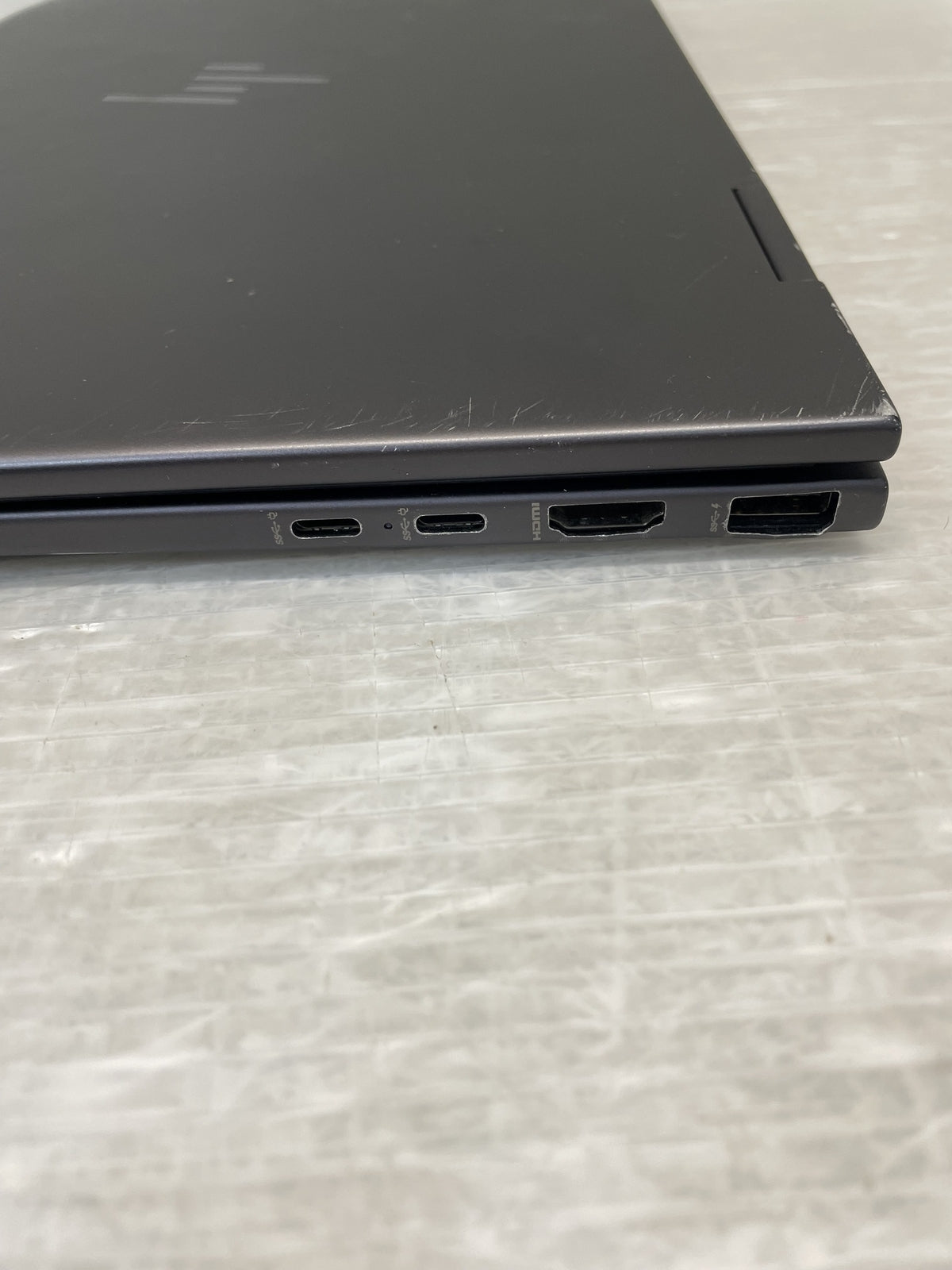 HP envy x360 2in1 LAPTOP 15-fh0000 パソコン