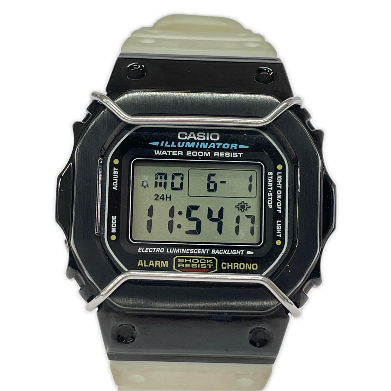 腕時計 DW-5600E 黒白 ブラック