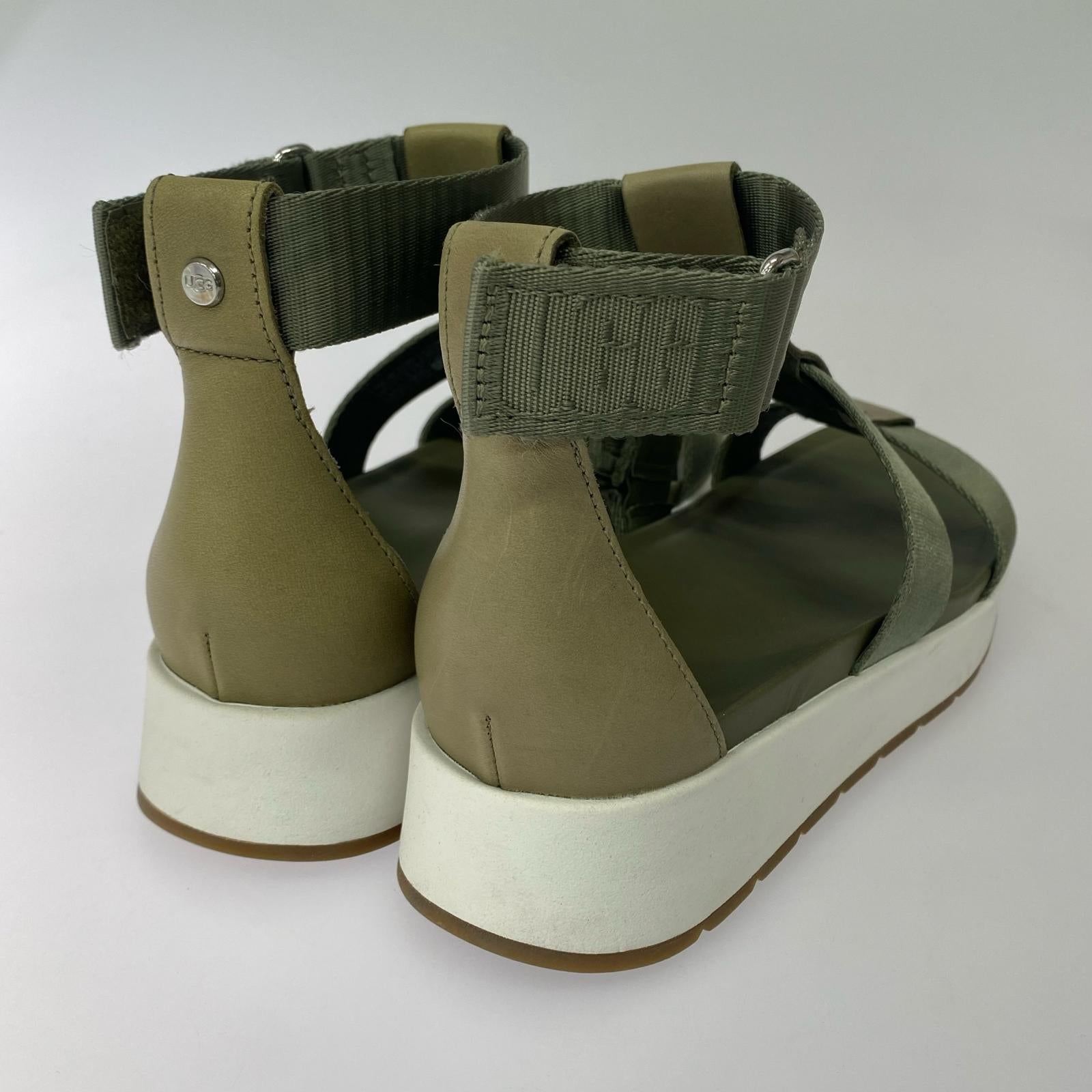 その他靴 UGG サンダル 24cm (US6 UK5 1/2 EU38)