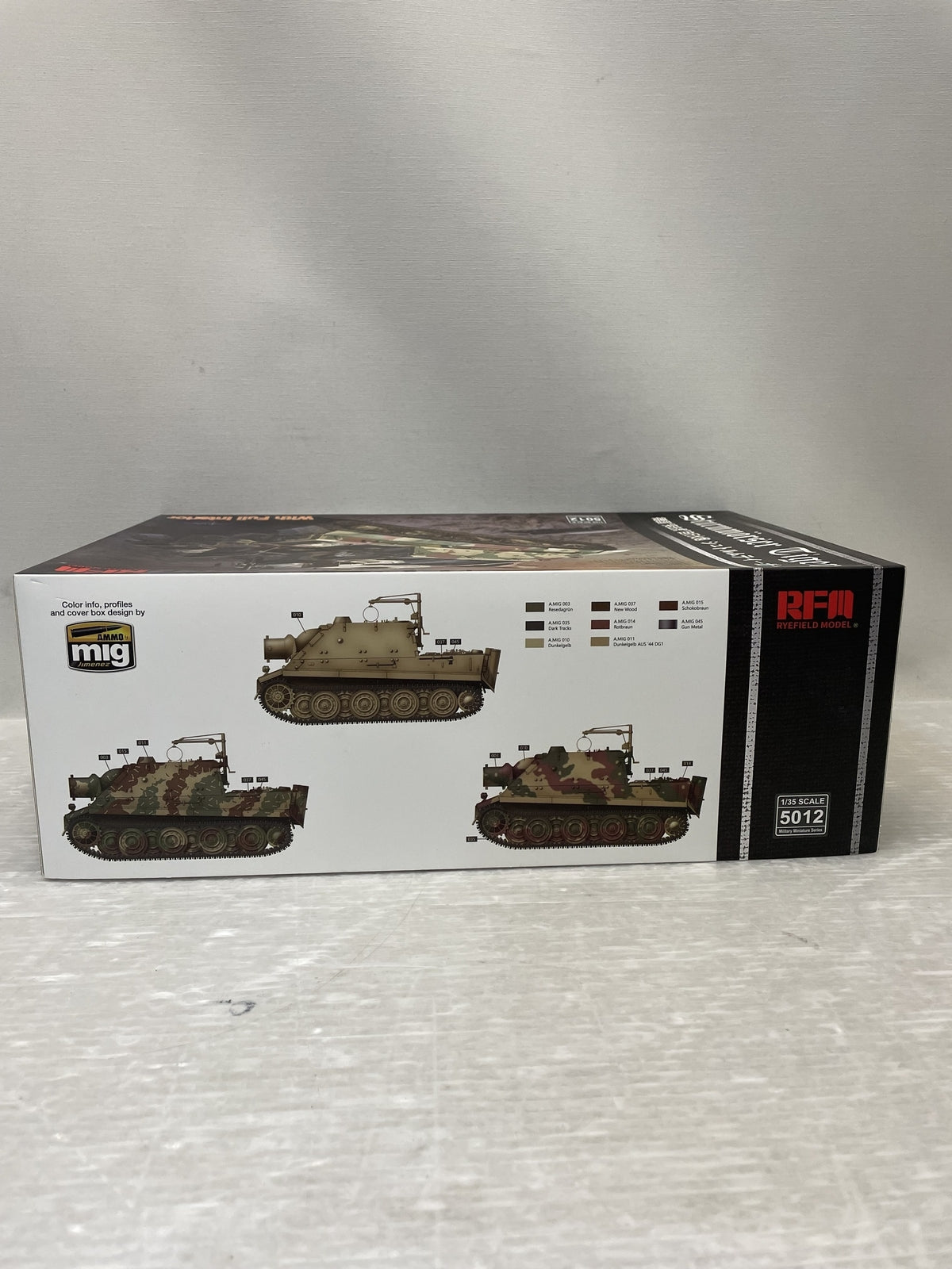 1/35 シュトルムティーガー w/フルインテリア プラモデルその他