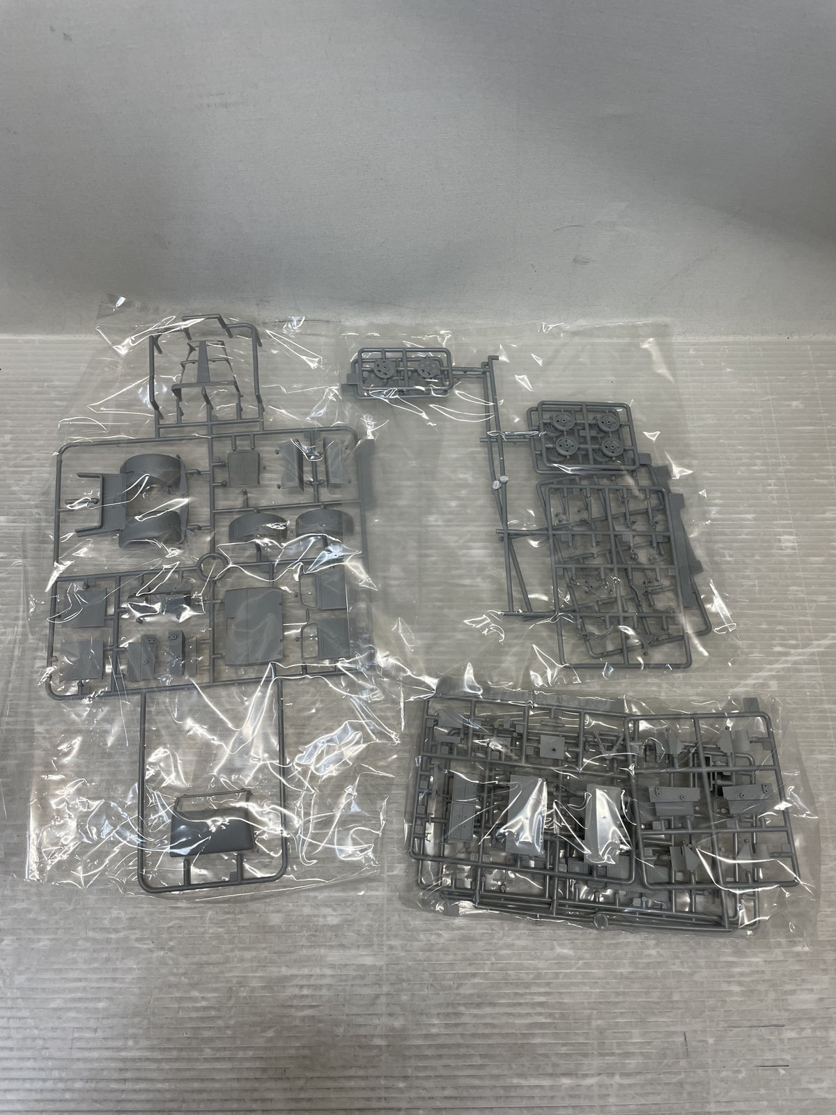 1/35 WWII ドイツ軍 Sd.Kfz.3 マウルティア 野戦救急車 プラモデルその他