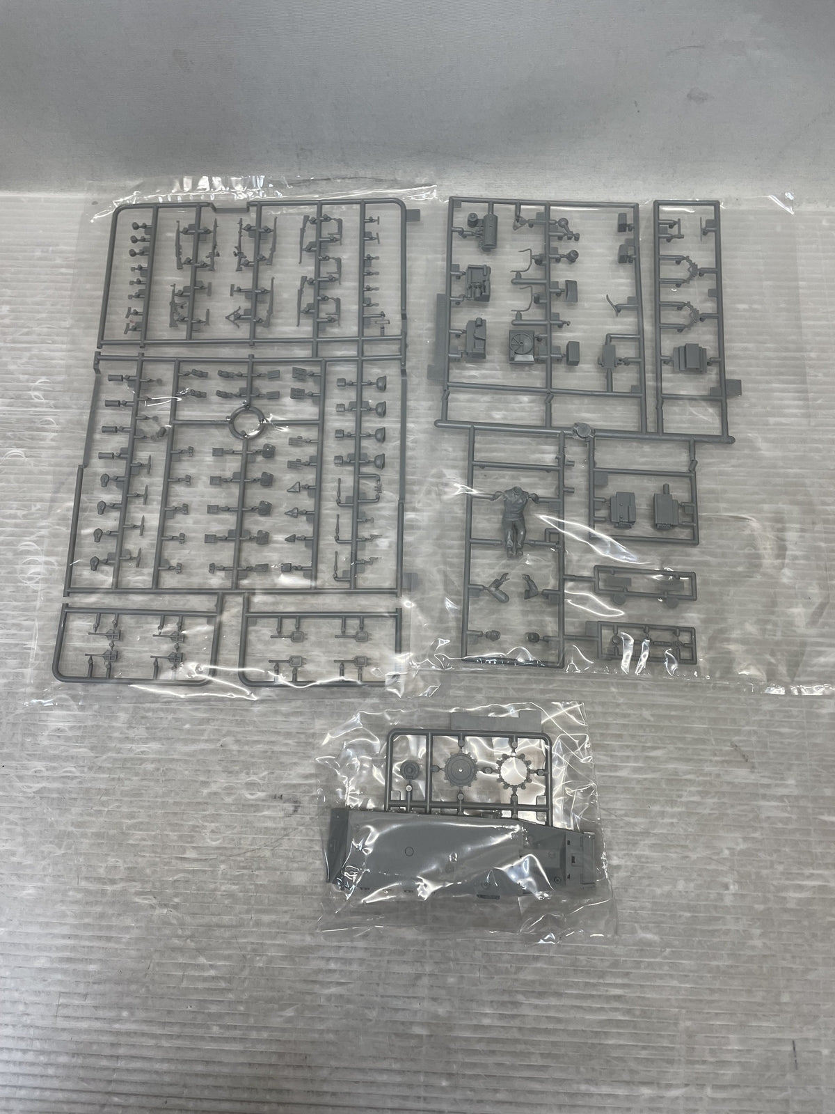 1/35 WW.II ドイツ軍 Sd.Kfz.250 A型 3.7cm/2.8 プラモデルその他