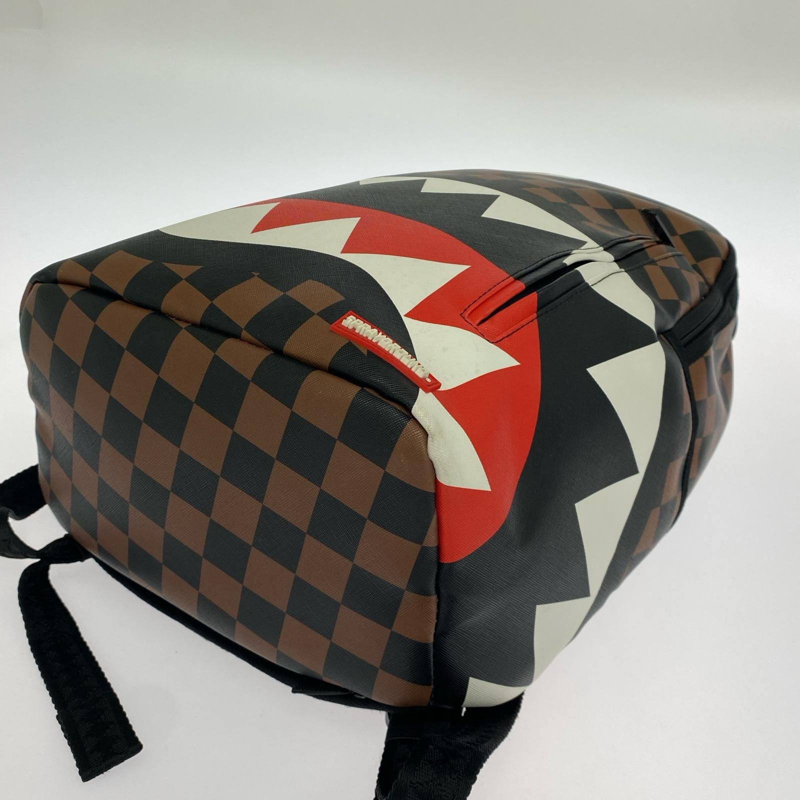 リュック・デイパック Sprayground シャーク ブラウン ブラウン