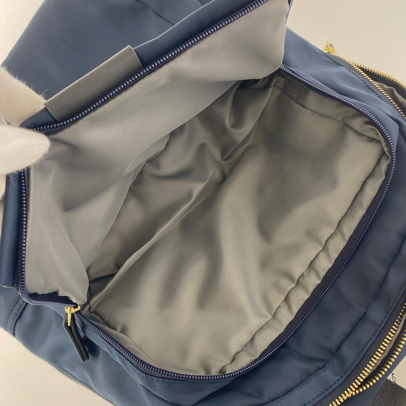 リュック・デイパック world traveler リュック
