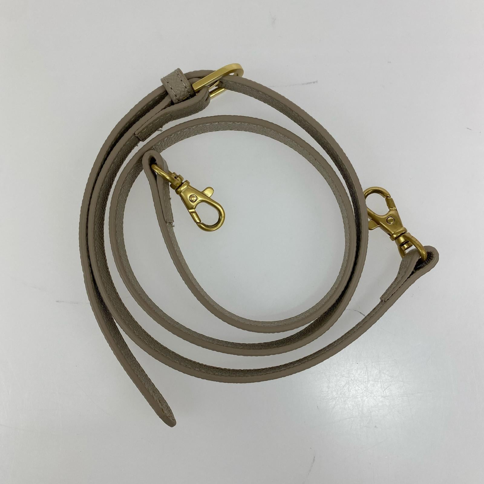 ショルダーバッグ ビジュー グレージュ