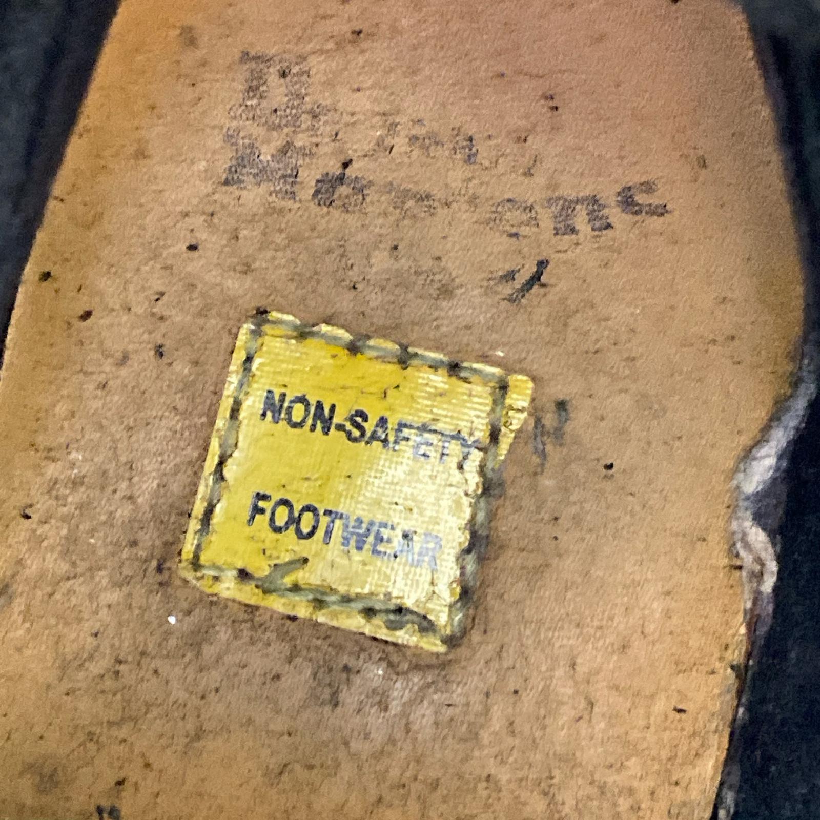 ブーツ 10EYE TOE CAP BOOT STEEL TOE UK7 中国製 ブラック ブラック