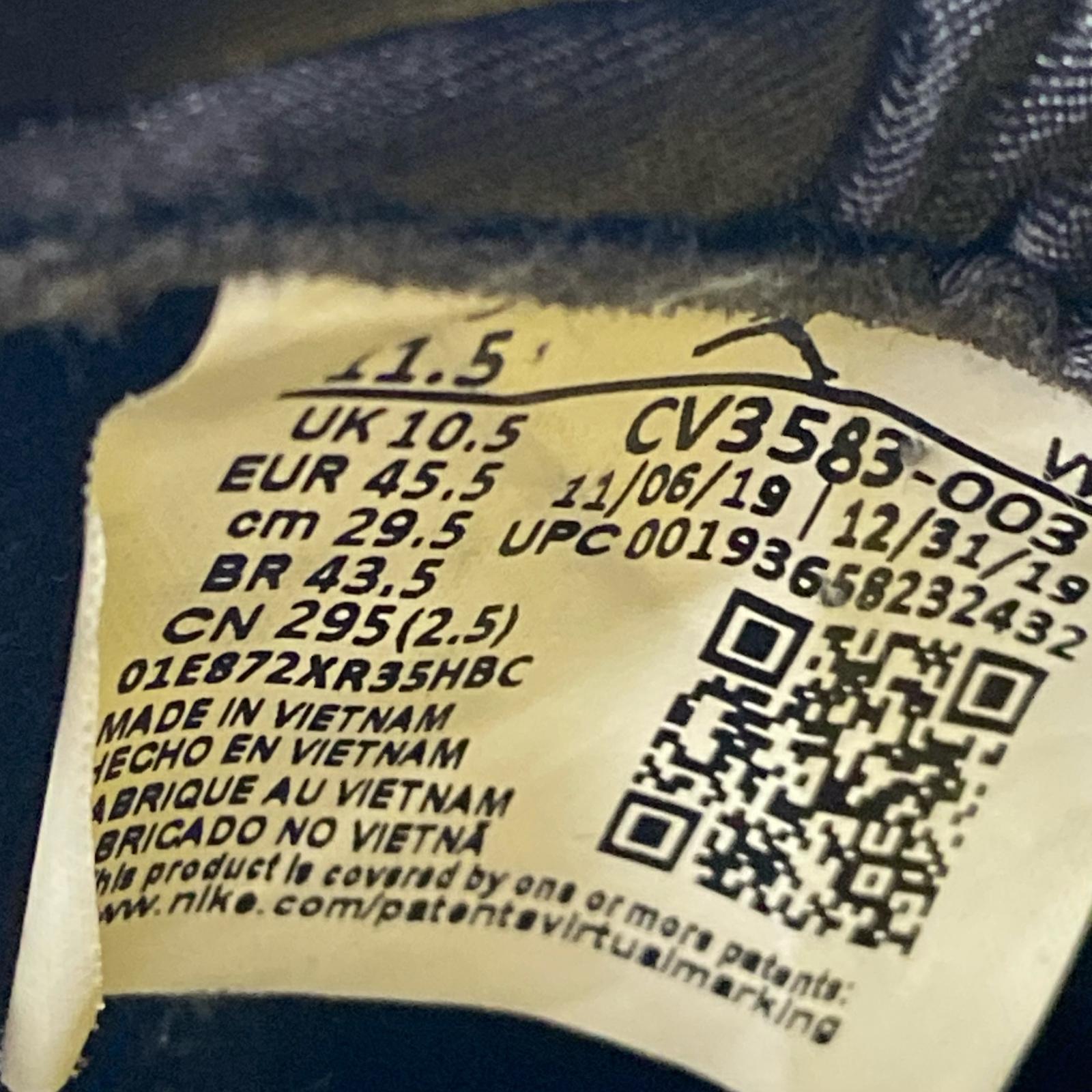 スニーカー AIR JORDAN 3 RETRO SE ANIMAL(29.5) ブラック