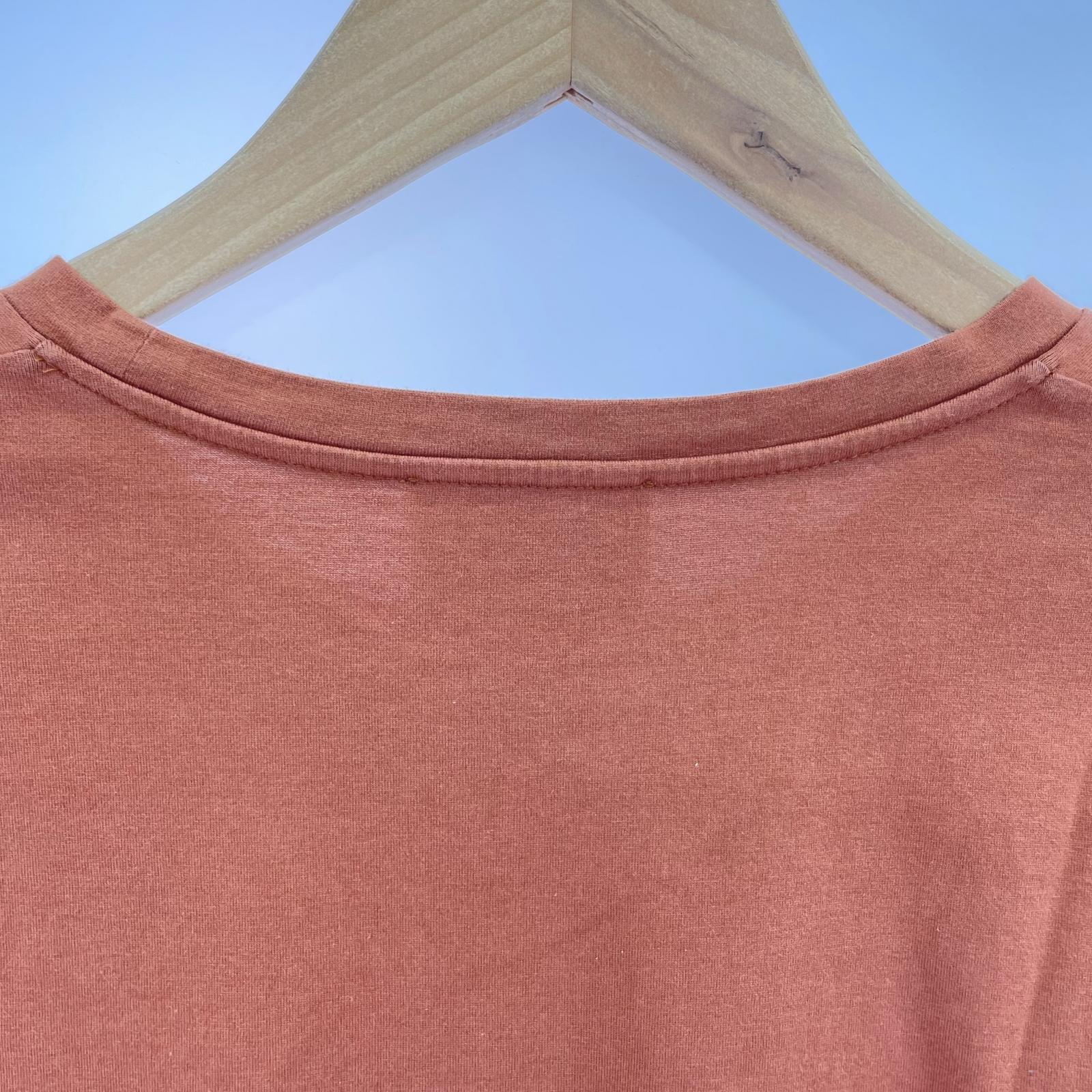 長袖Tシャツ 茶 ブラウン
