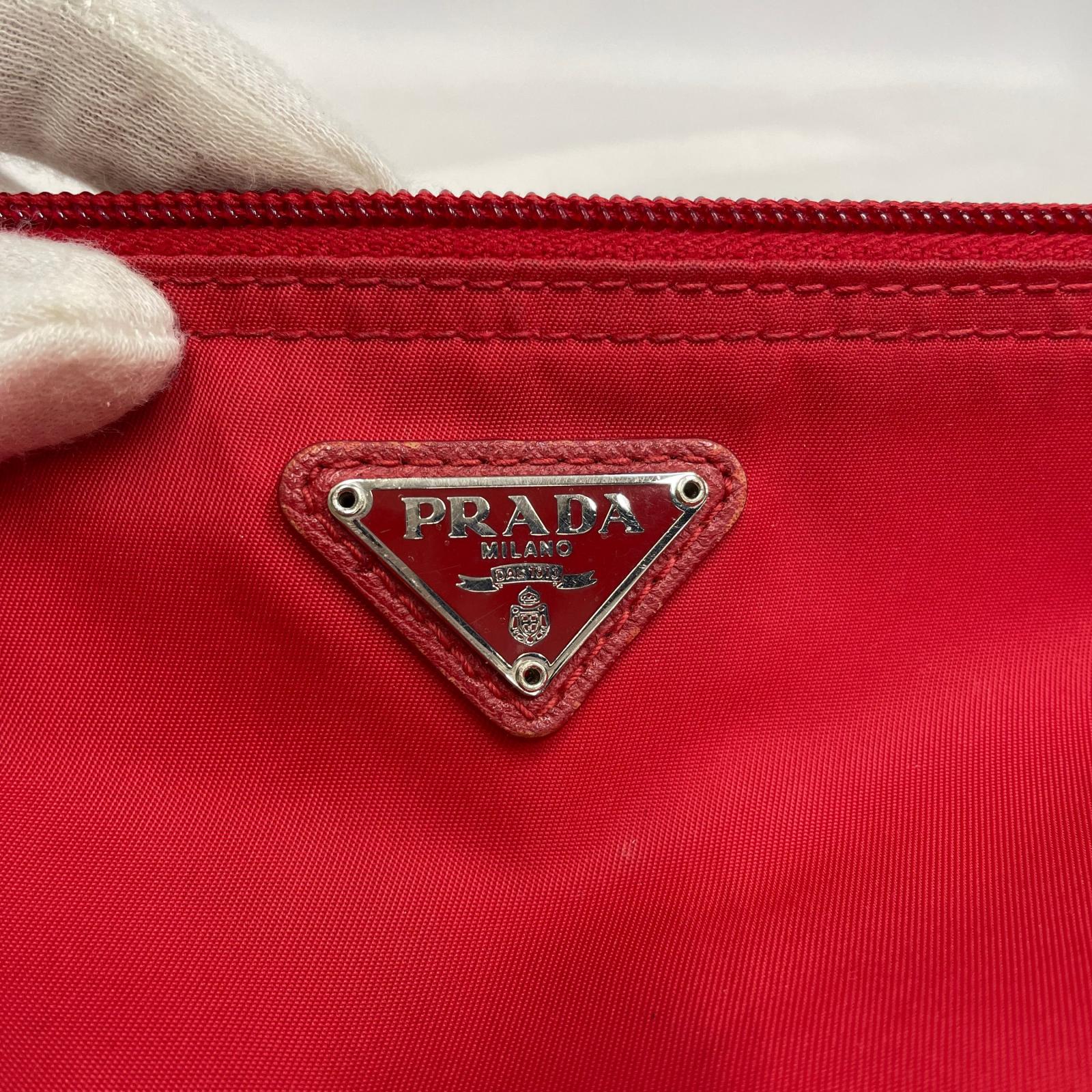 PRADA/ポーチ/レッド/トライアングルロゴ