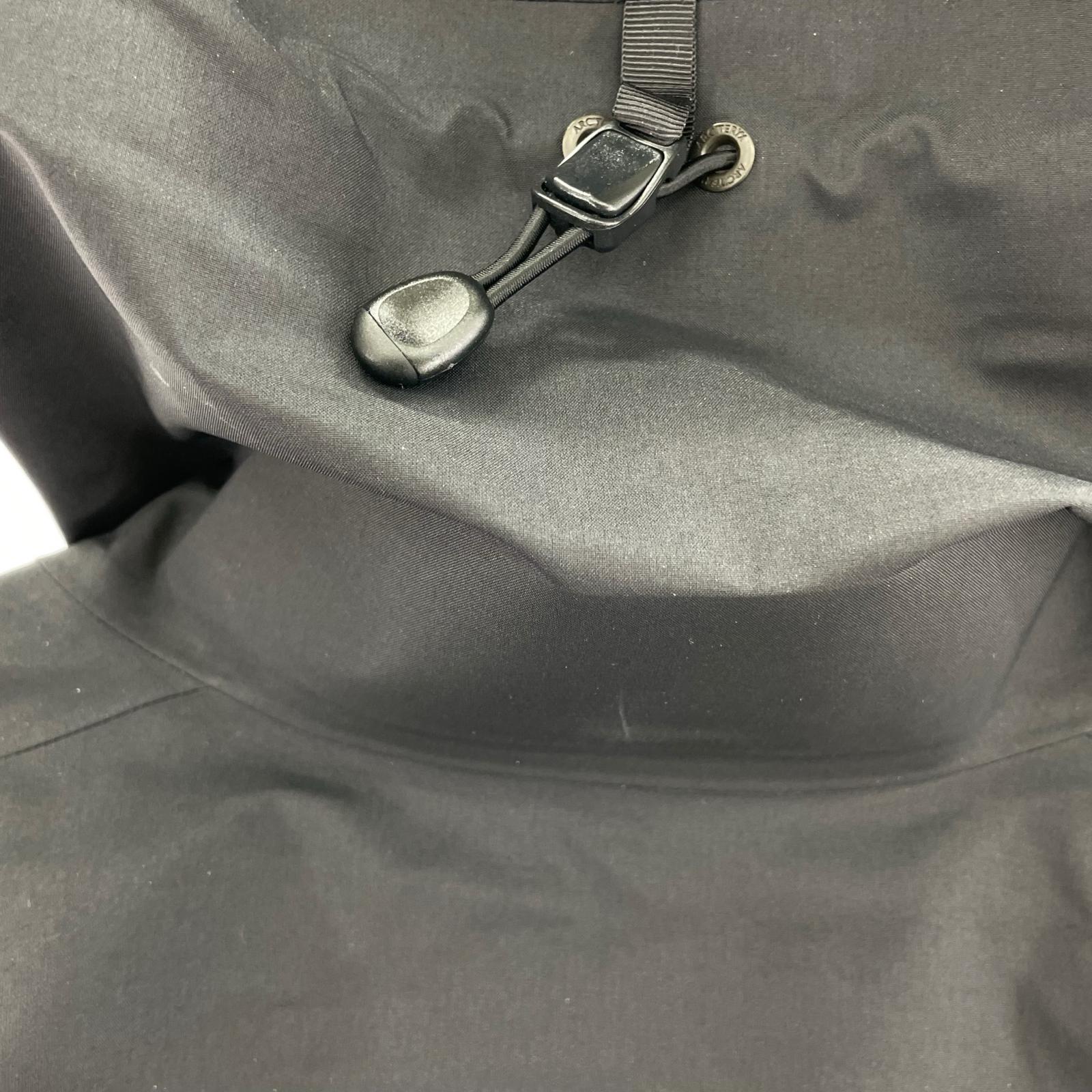 マウンテンパーカー BETA JACKET ベータジャケット BLK (L) L ブラック
