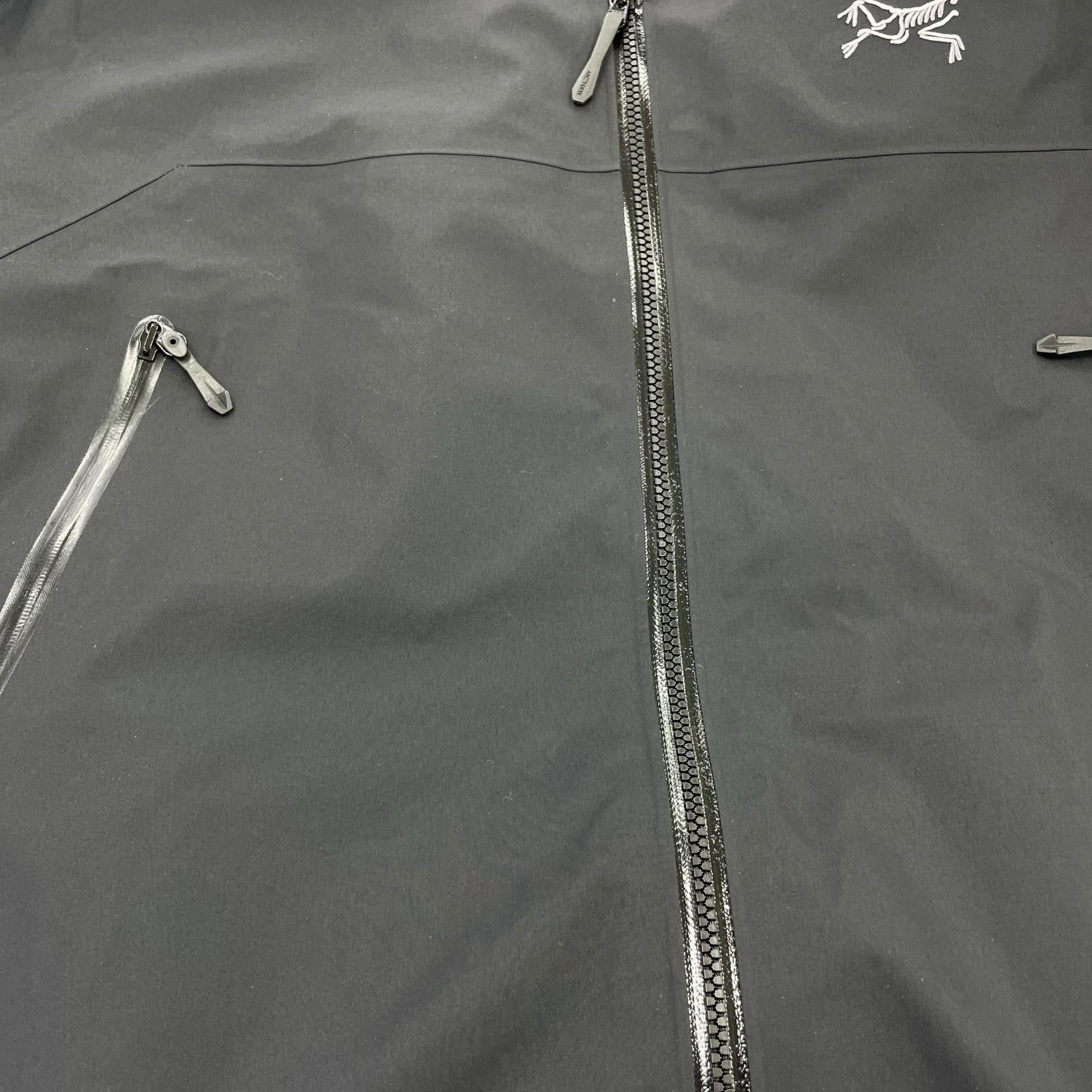 マウンテンパーカー BETA JACKET ベータジャケット BLK (L) L ブラック