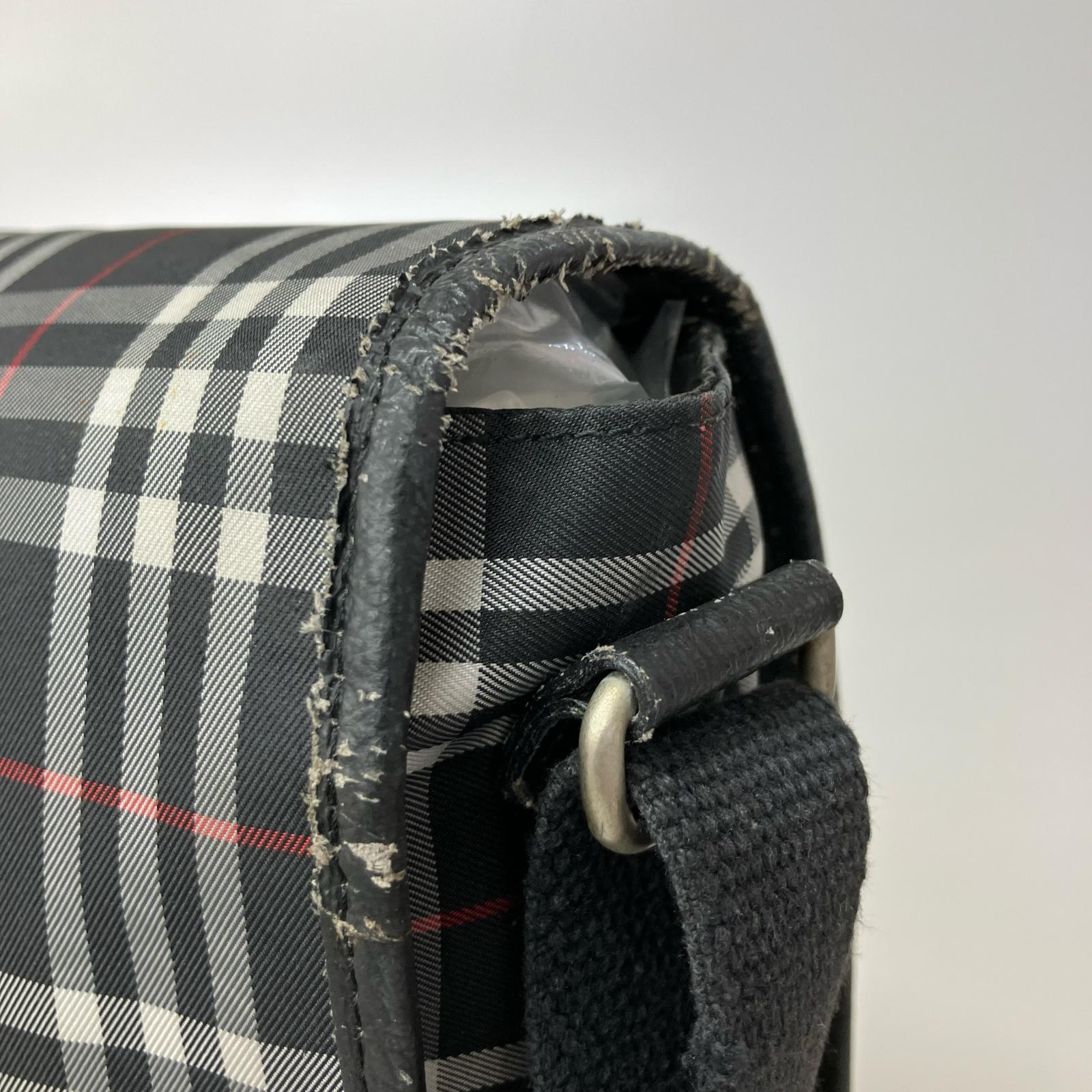 その他バッグ ノバチェックショルダーバック ブラック