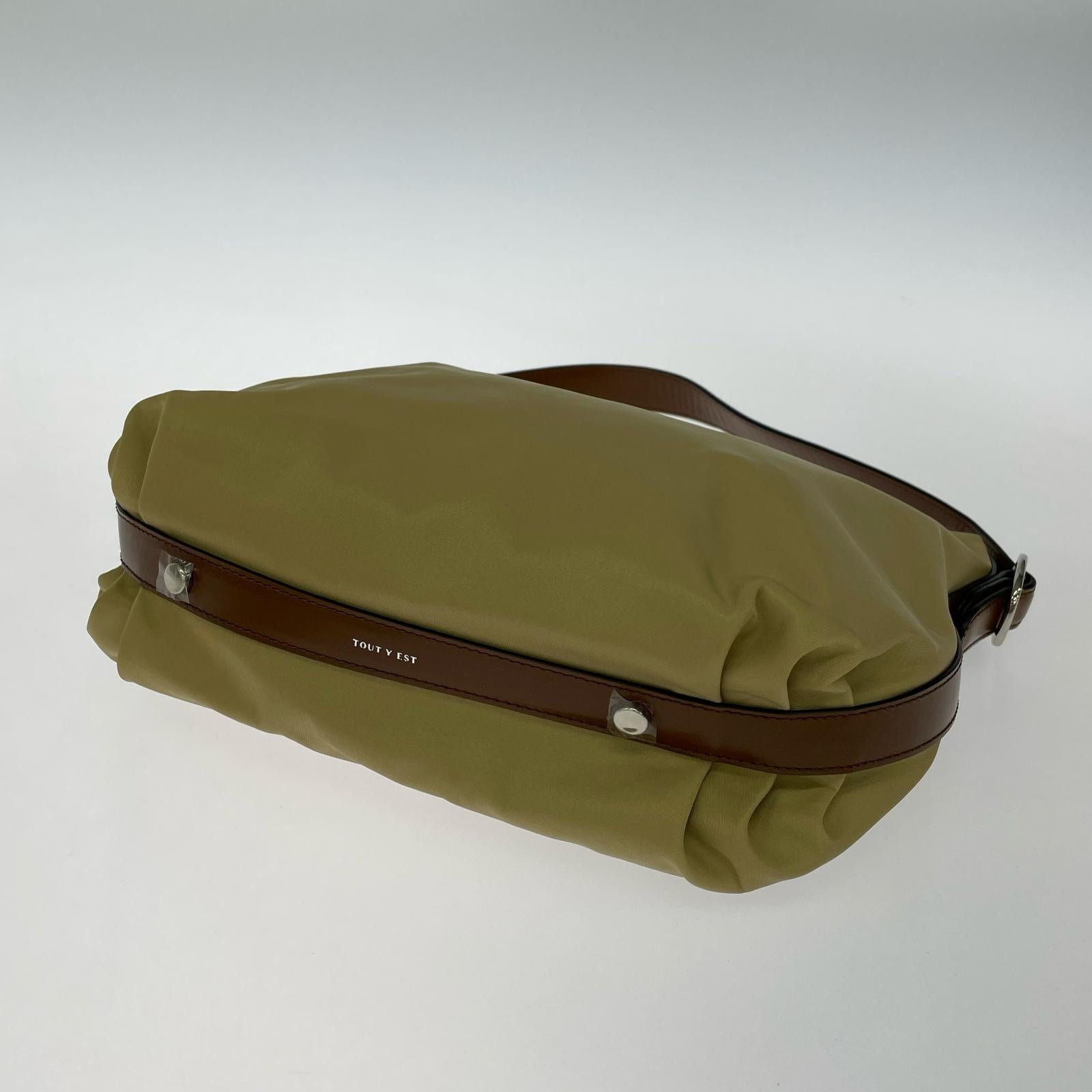 ハンドバッグ TOUT Y EST SAC CANOT TOILE SMALL ベージュ