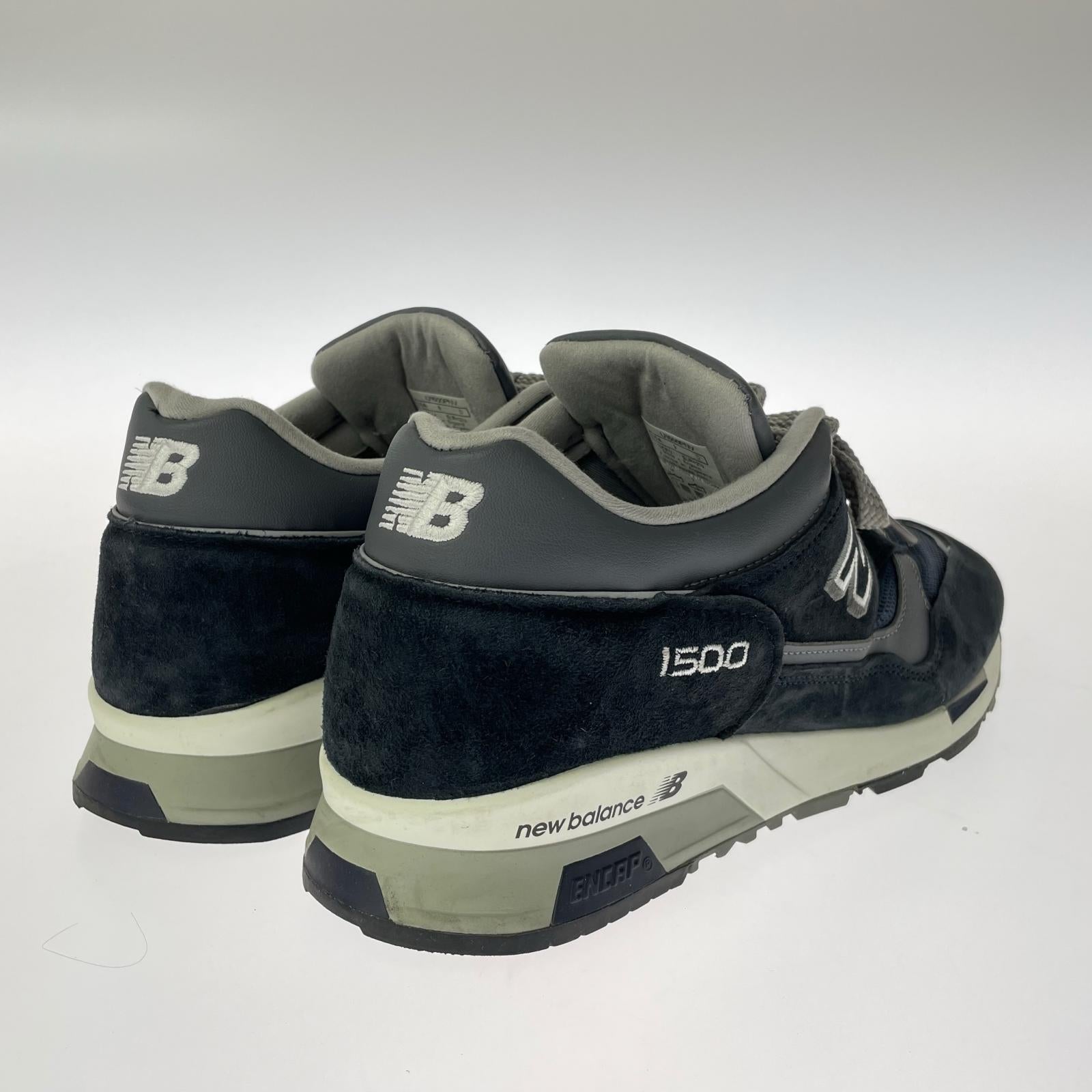 スニーカー 1500pnv