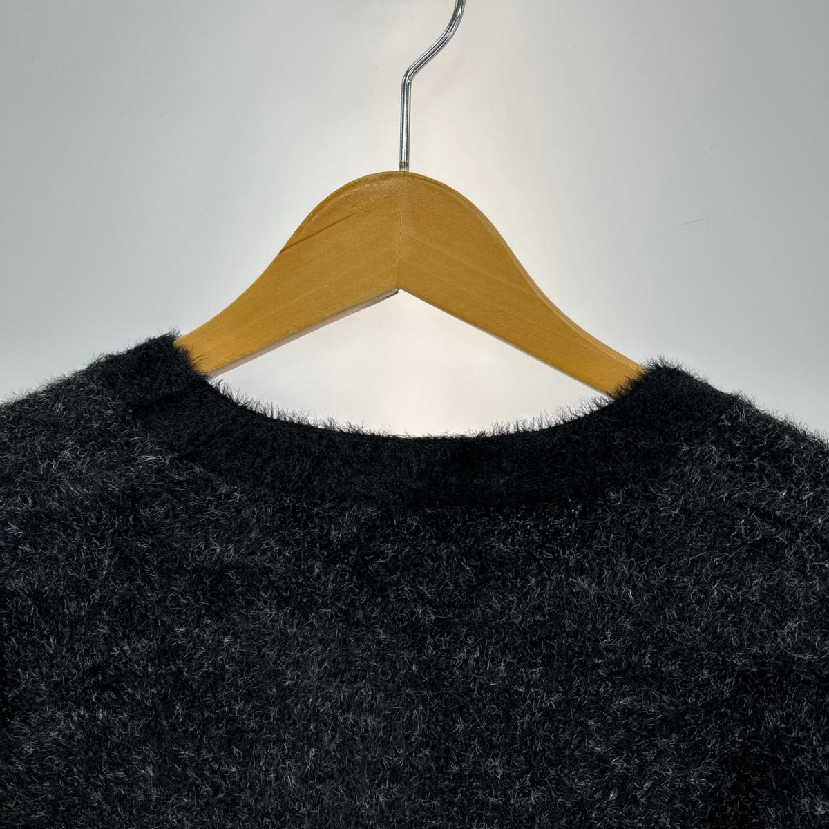 カーディガン URSA SHAGGY CARDIGAN ブラック (M) M
