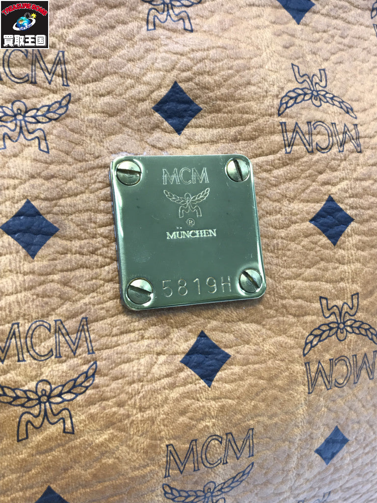 MCM クラッチバッグ
