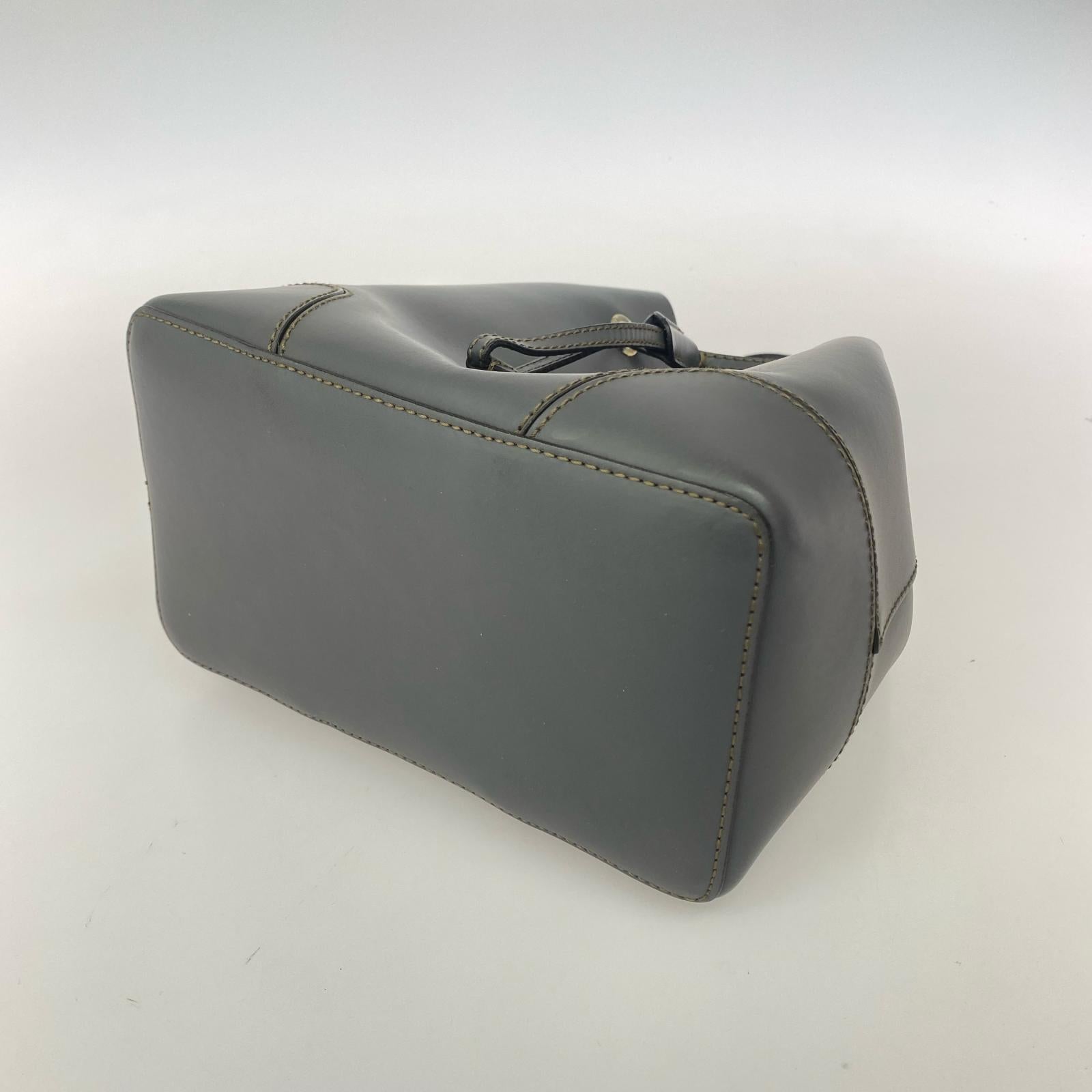 ショルダーバッグ ハンドバッグ グレー