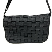 ショルダーバッグ CARRYNEST メッセンジャーバッグ 黒 ブラック