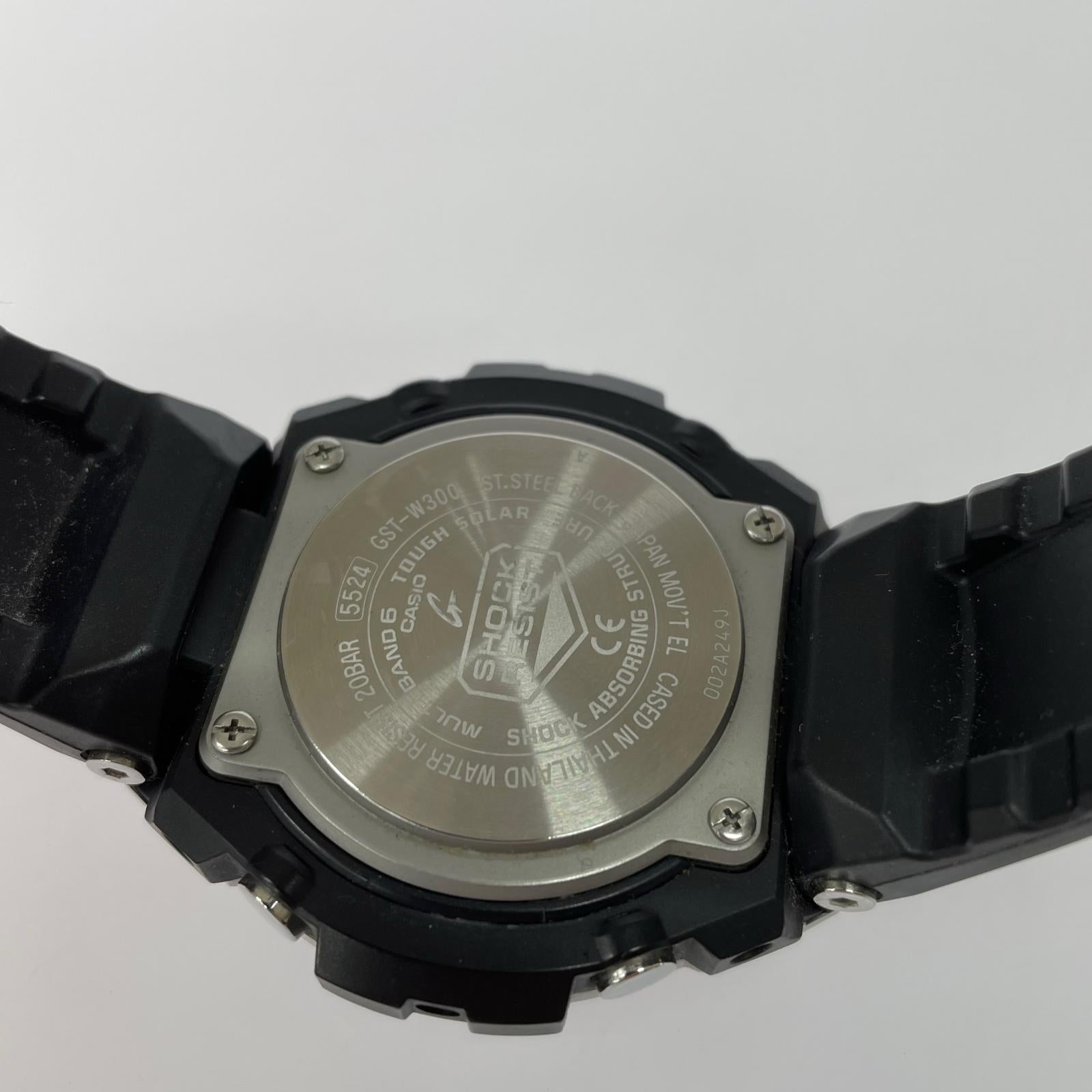 腕時計 GST-W300 ブラック