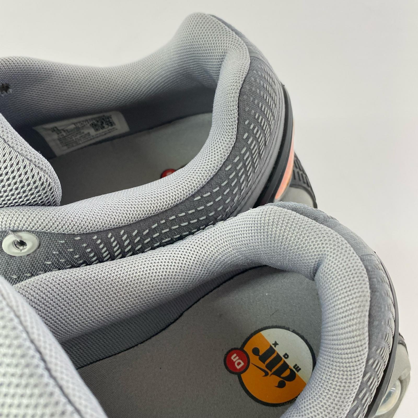 スニーカー AIR MAX DN グレー 29 29cm (US11 UK10 1/2 EU48) グレー