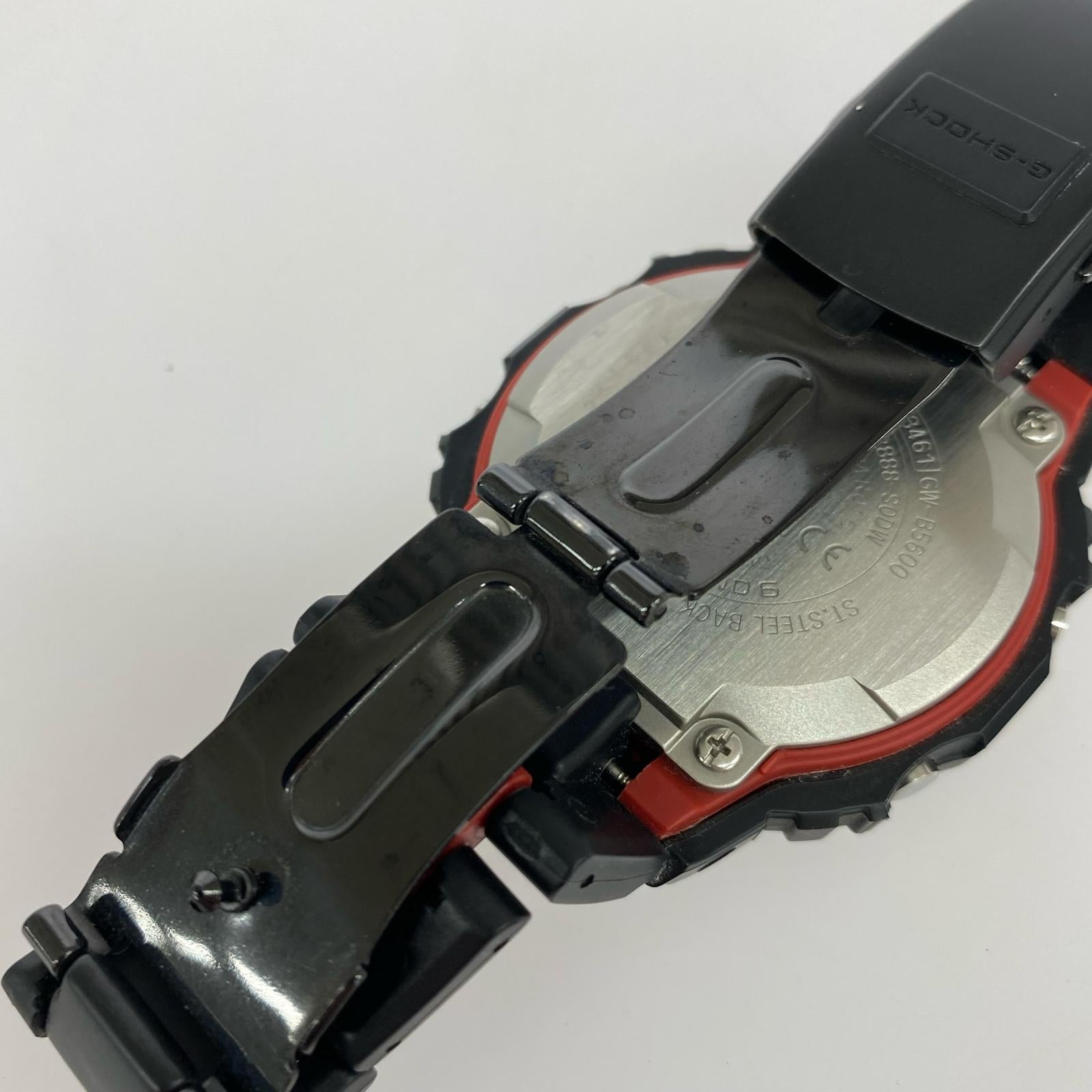腕時計 CASIO G-SHOCK GW-B5600HR Bluetooth 腕時計 タフソーラー 黒×赤