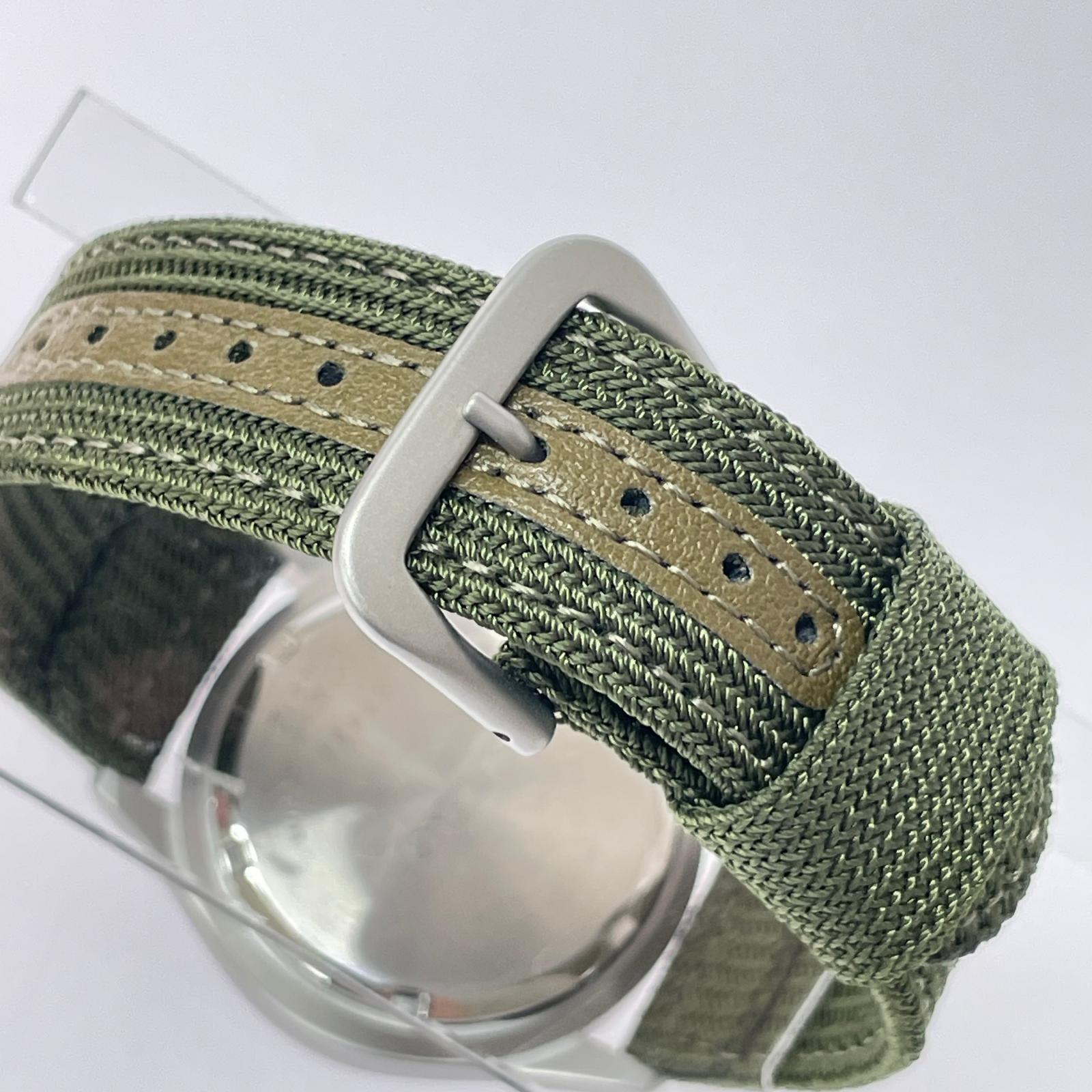 腕時計 SEIKO 7T62-0AH0 2004 クロノグラフ 腕時計 QZ カーキ カーキ