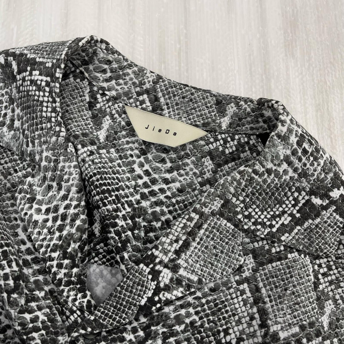 半袖シャツ PYTHON PATTERN S/S SHIRT 1 グレー
