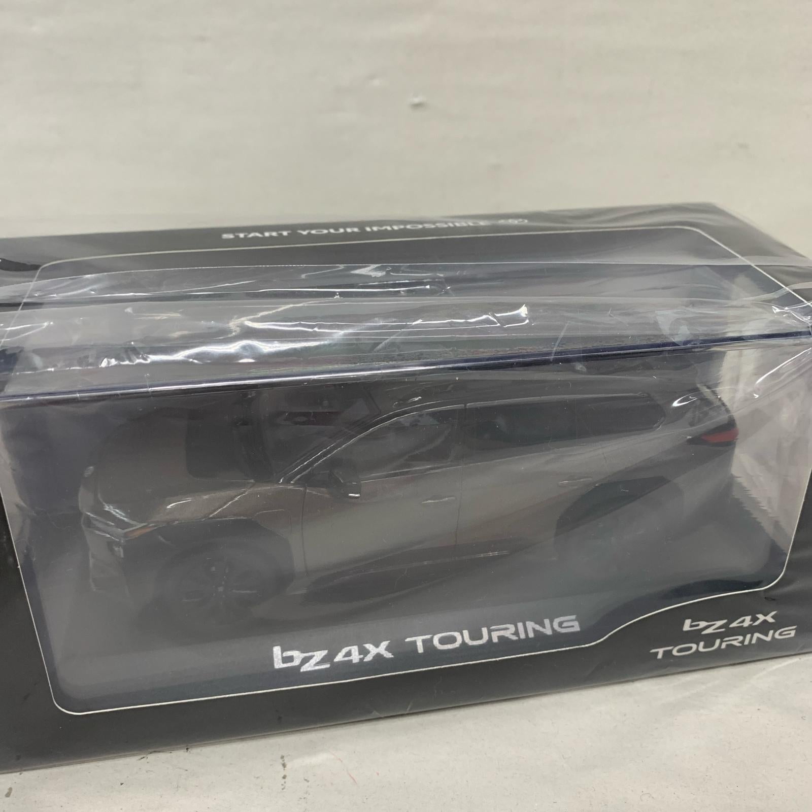 1/30 bz4x touring ブラックxブロンズメタリック カラーサンプル