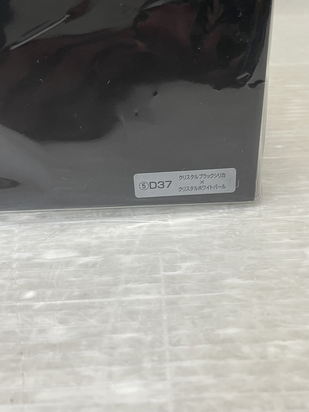 1/30 bz4x touring ブラックxホワイトパール カラーサンプル
