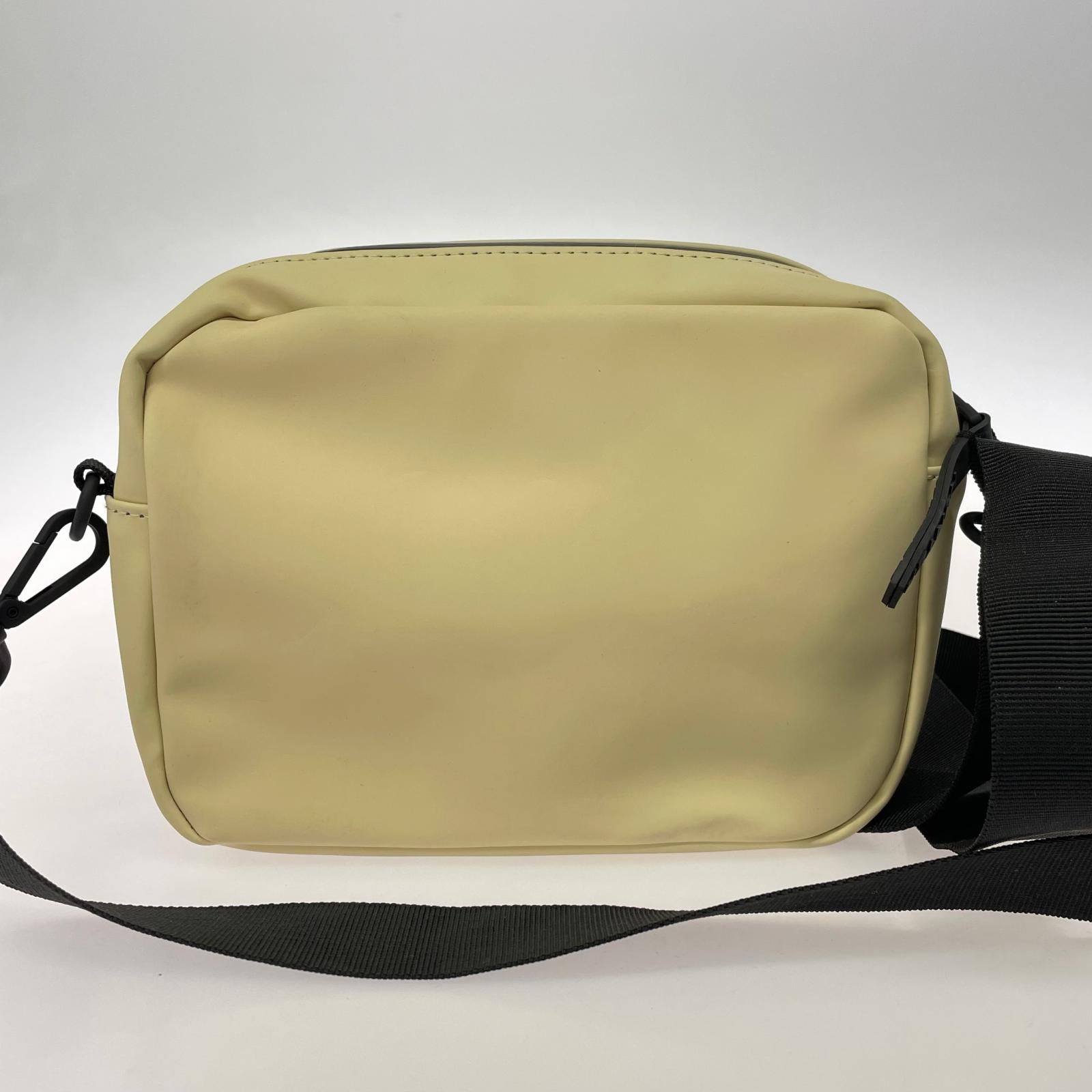 ショルダーバッグ VERNY CROSSBODY ベージュ