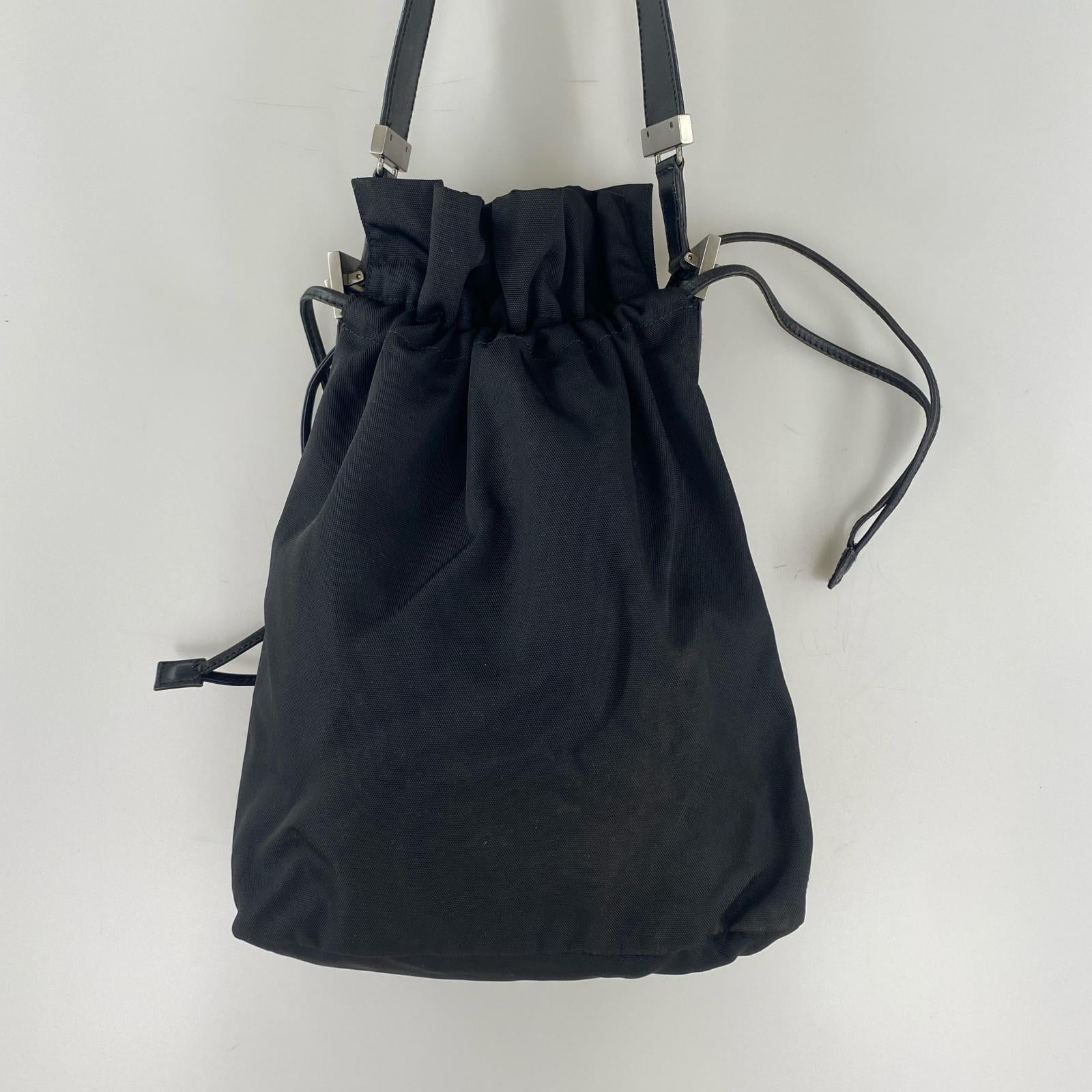 GUCCI 巾着バッグ 001.3707.2404