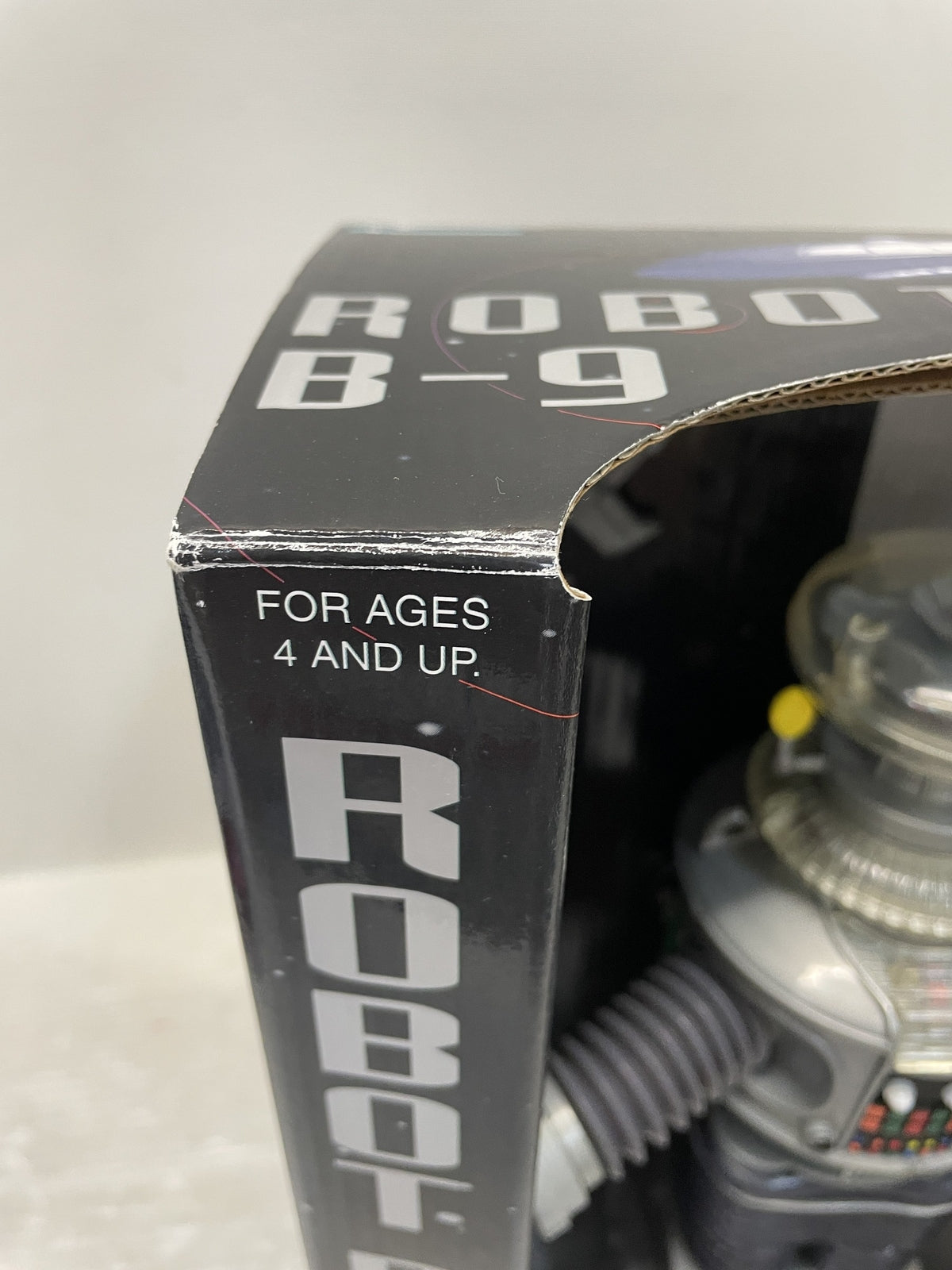 LOST IN SPACE ROBOT B-9 Classic Series フィギュア/グッズ