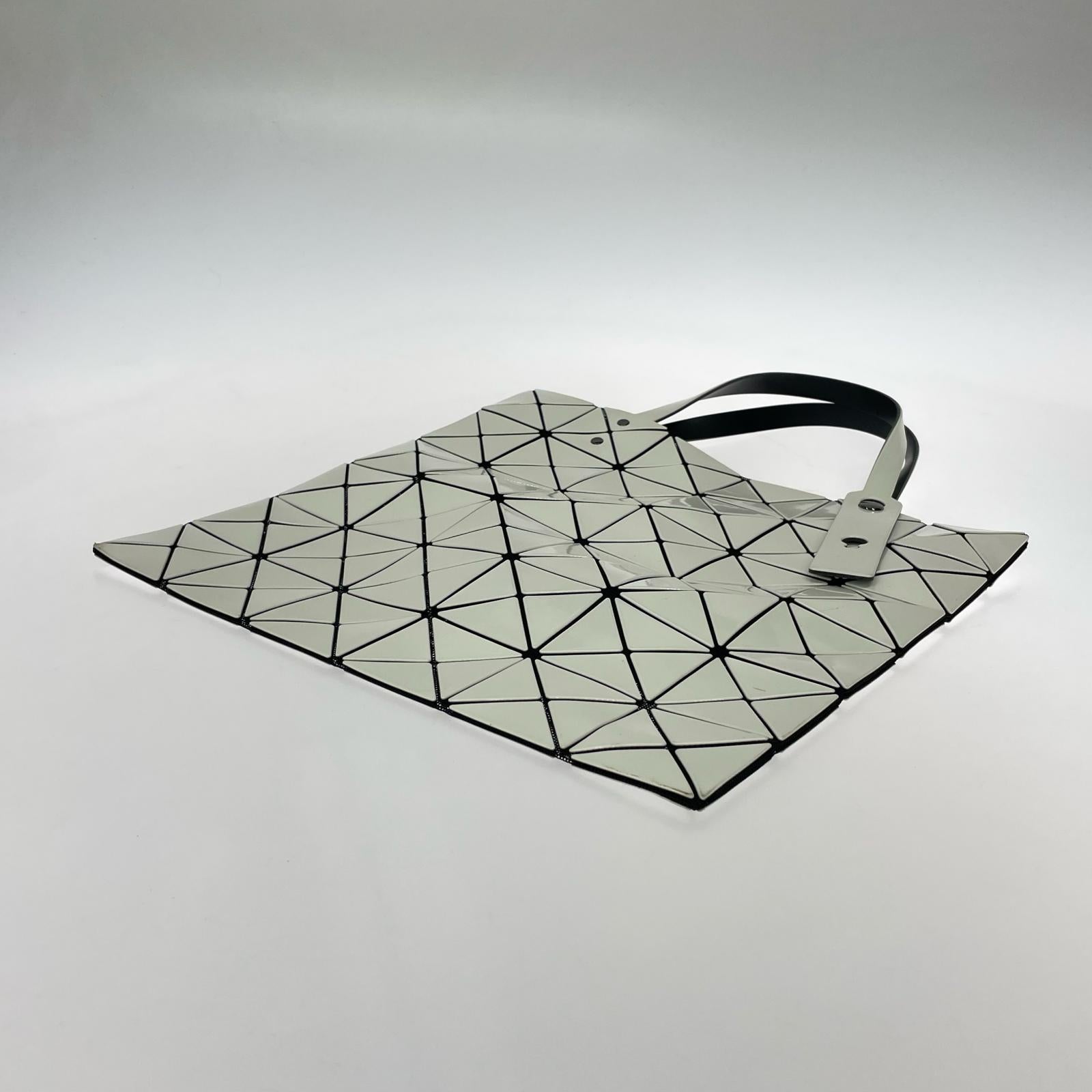 トートバッグ BAOBAO ISSEY MIYAKE トートバッグ ホワイト