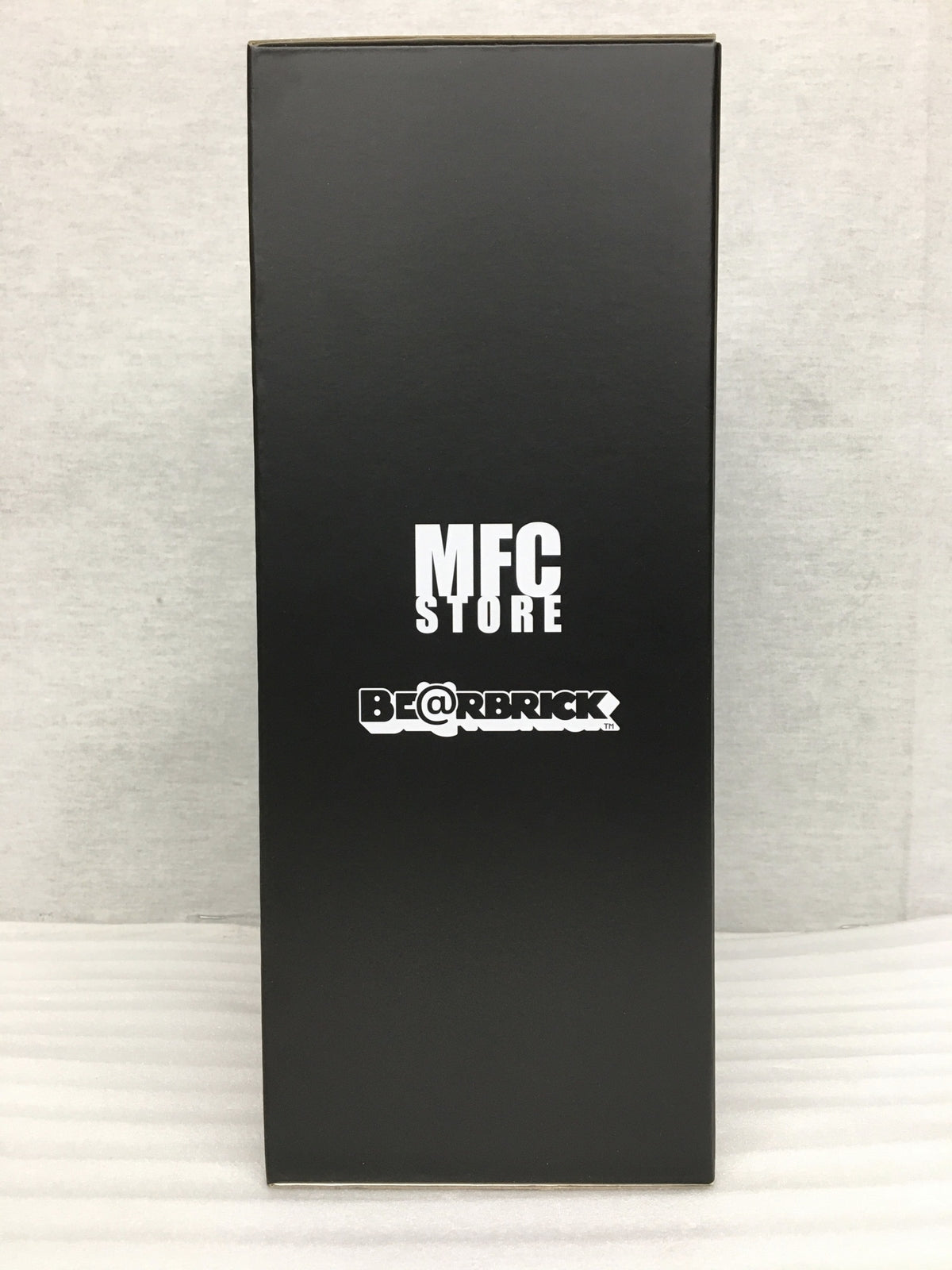 BE@RBRICK MFC STORE 5th Anniversary その他小物