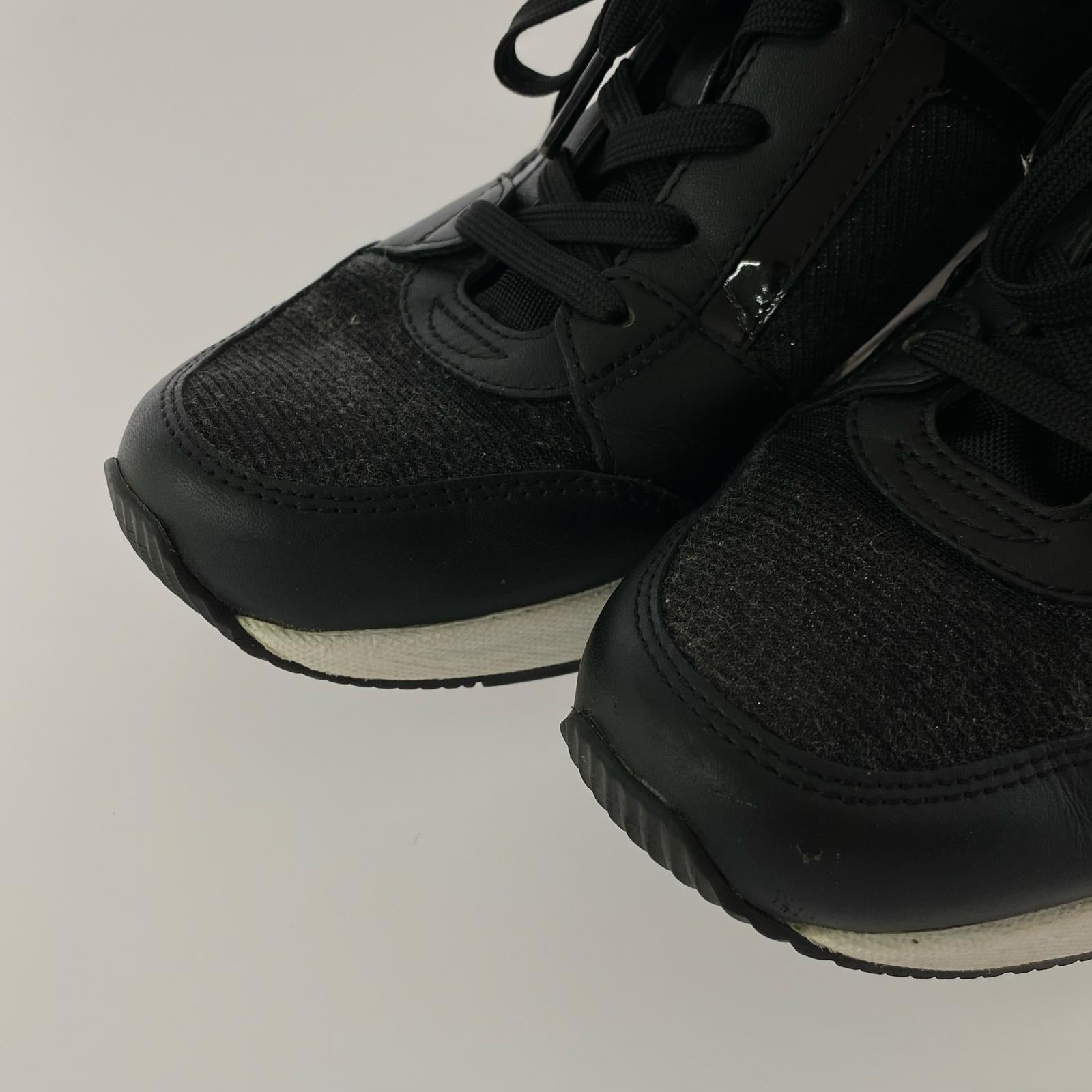 スニーカー MICHAEL KORS HJ23D スニーカーBK/WH 24.0程度 ブラック