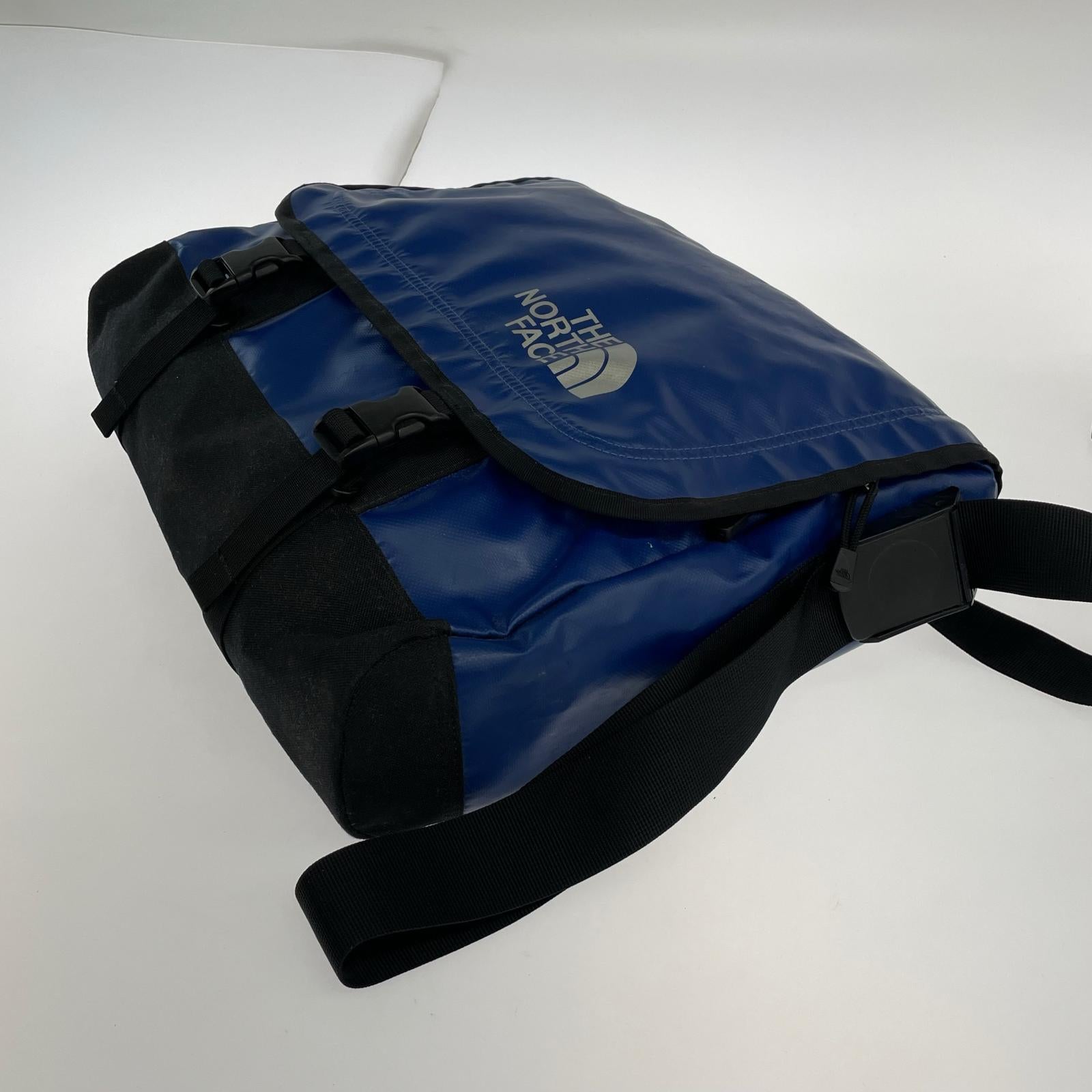 ショルダーバッグ 青 ブルー