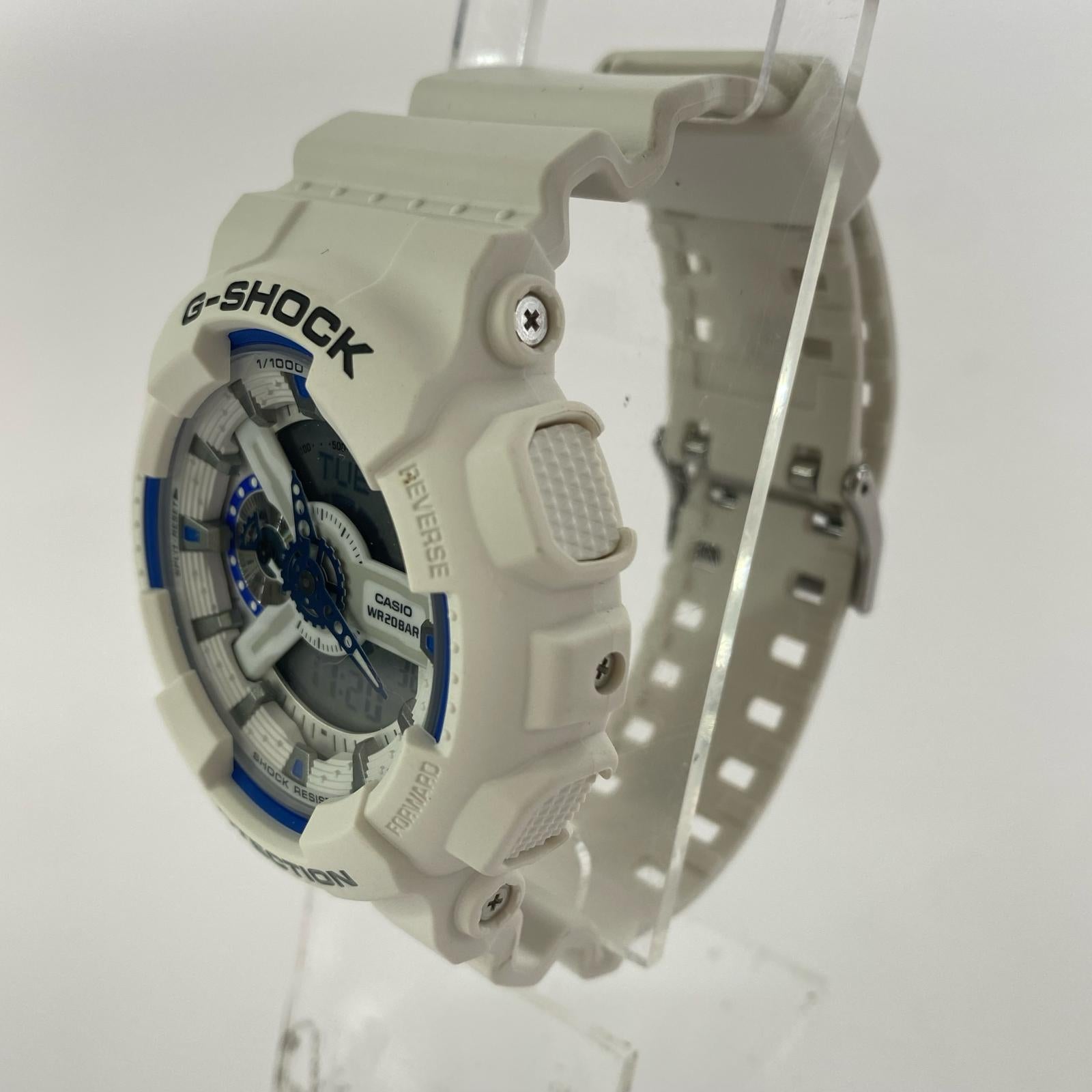 腕時計 GA-110HDS-7AJF 白 ホワイト