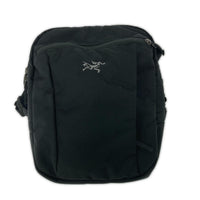 ショルダーバッグ Slingblade 4 BLACK BAG ブラック