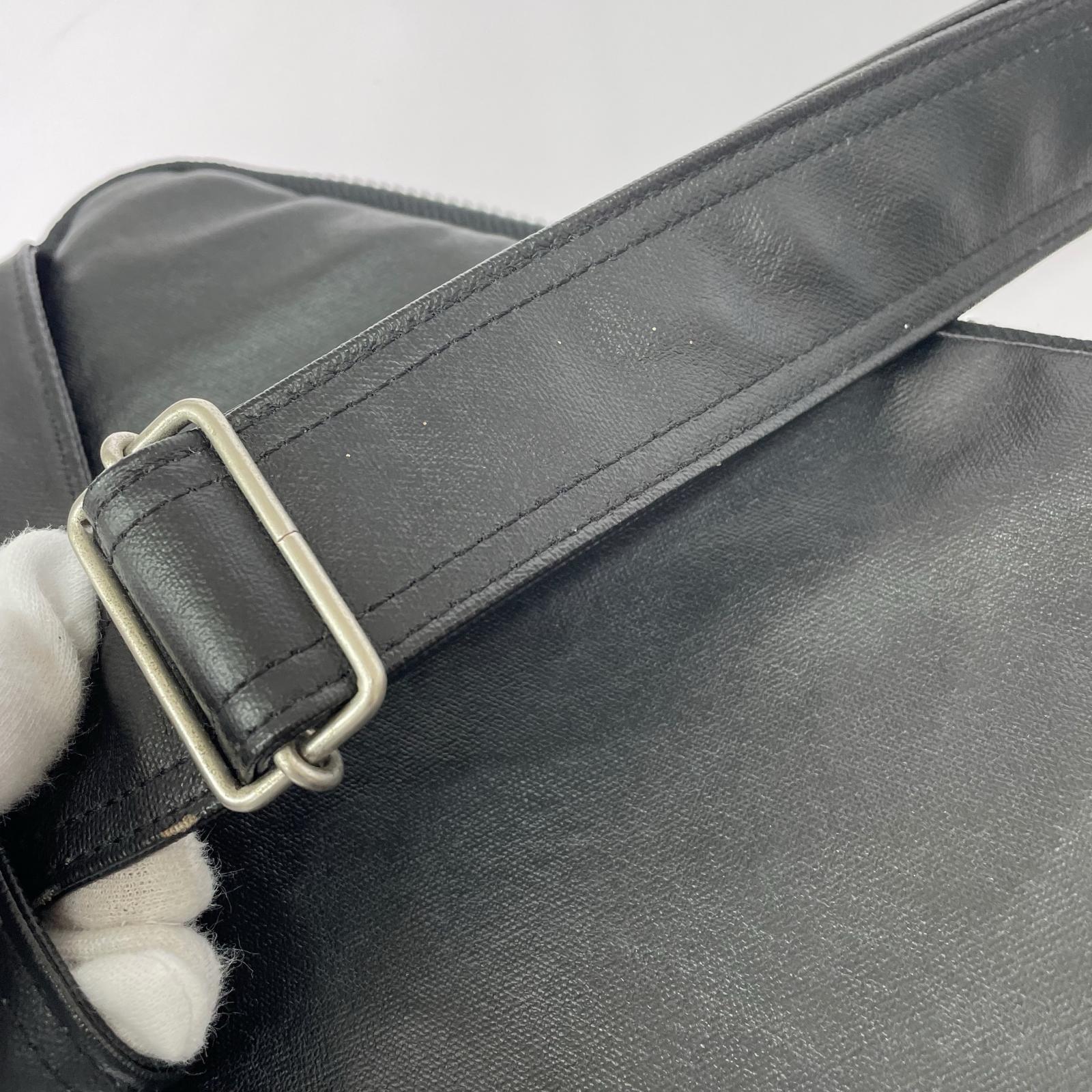 ショルダーバッグ FREE STYLE SLING SHOULDER BAG ブラック ブラック