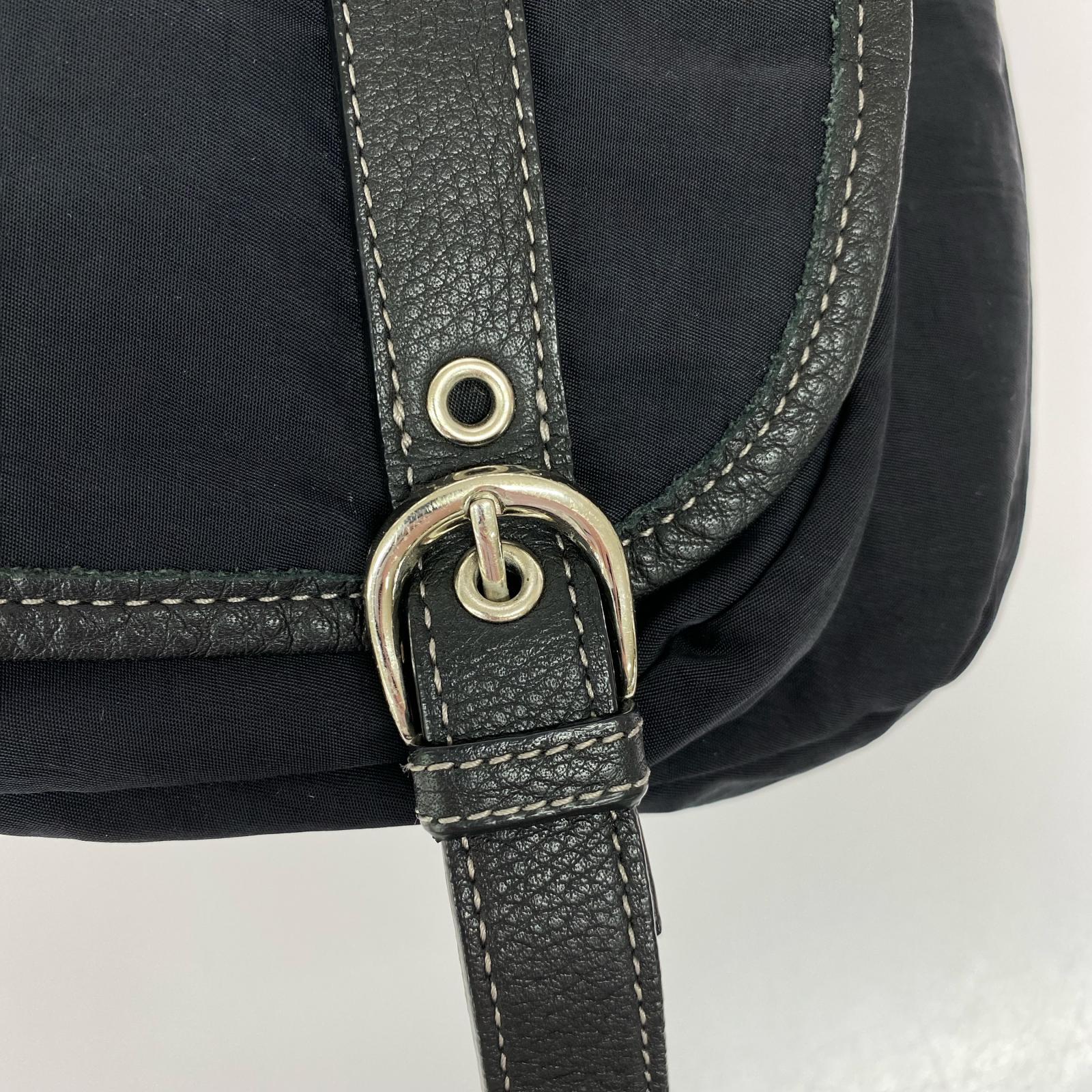 ショルダーバッグ (E)ナイロン 黒 2WAY ブラック