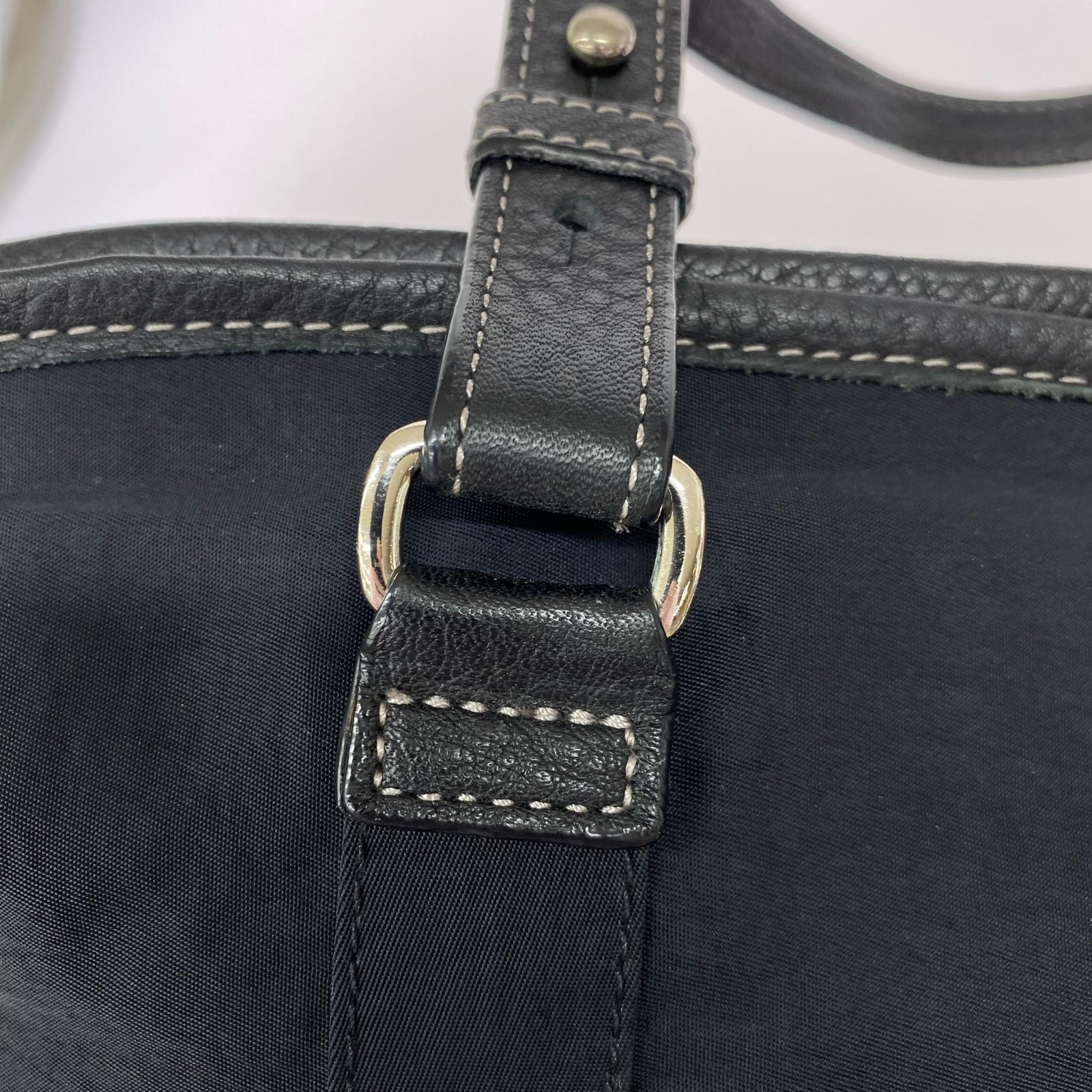 ショルダーバッグ (E)ナイロン 黒 2WAY ブラック